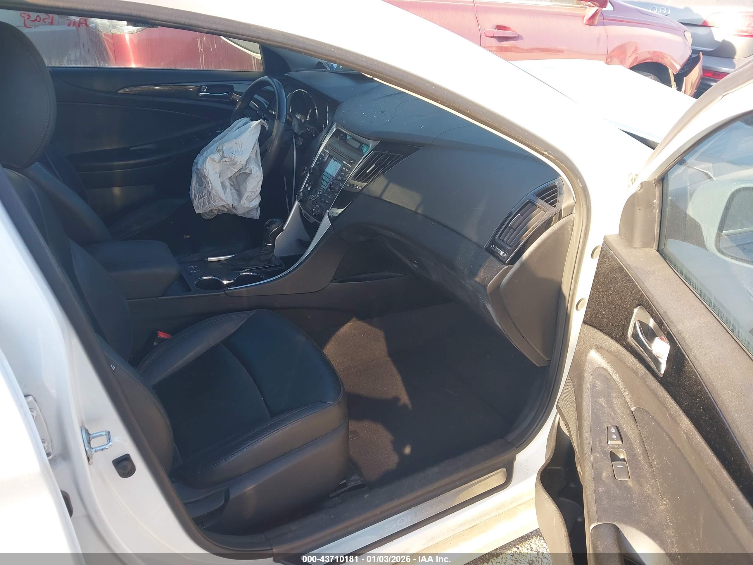 HYUNDAI SONATA image 5