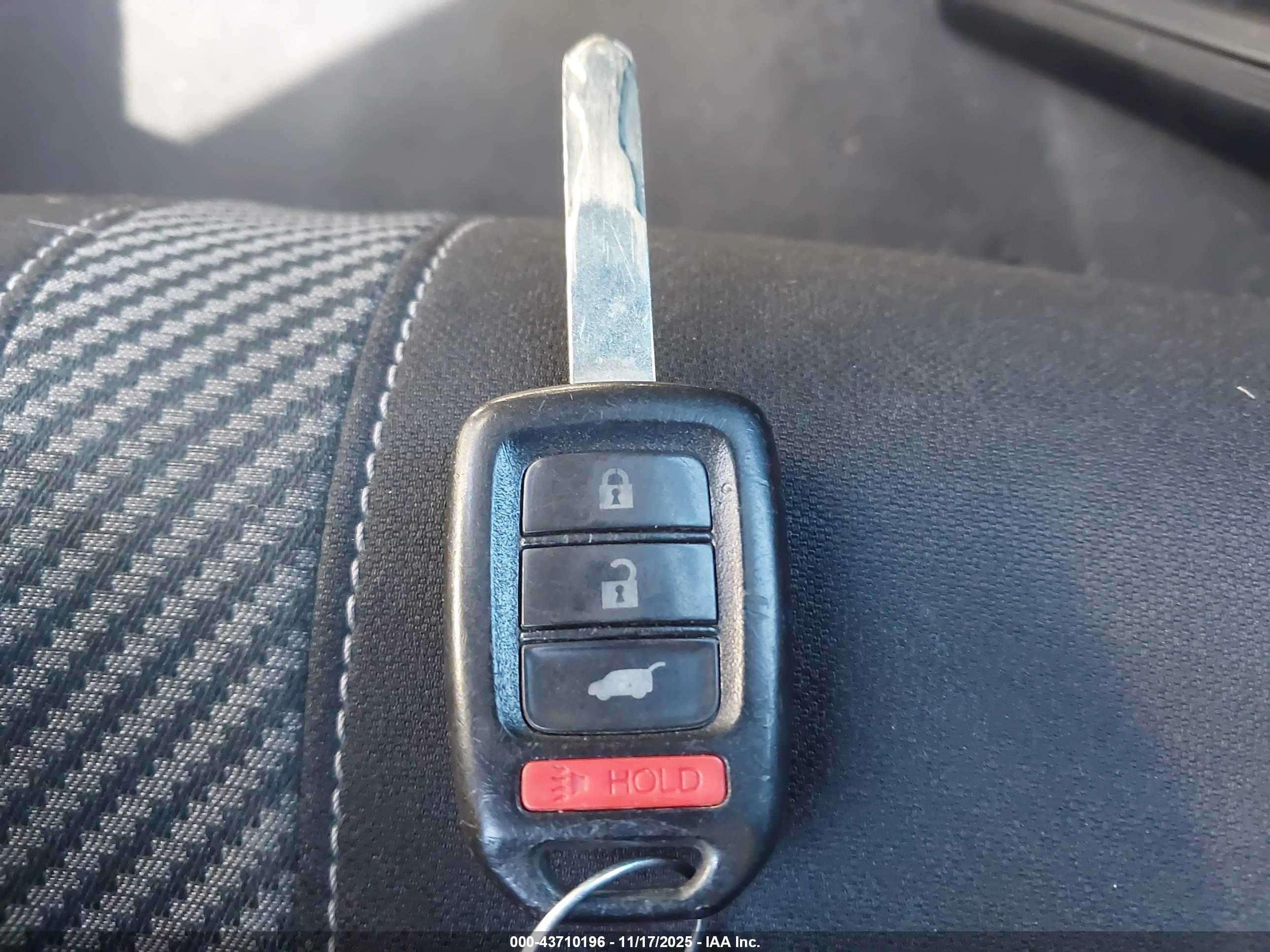 HONDA CIVIC image 11