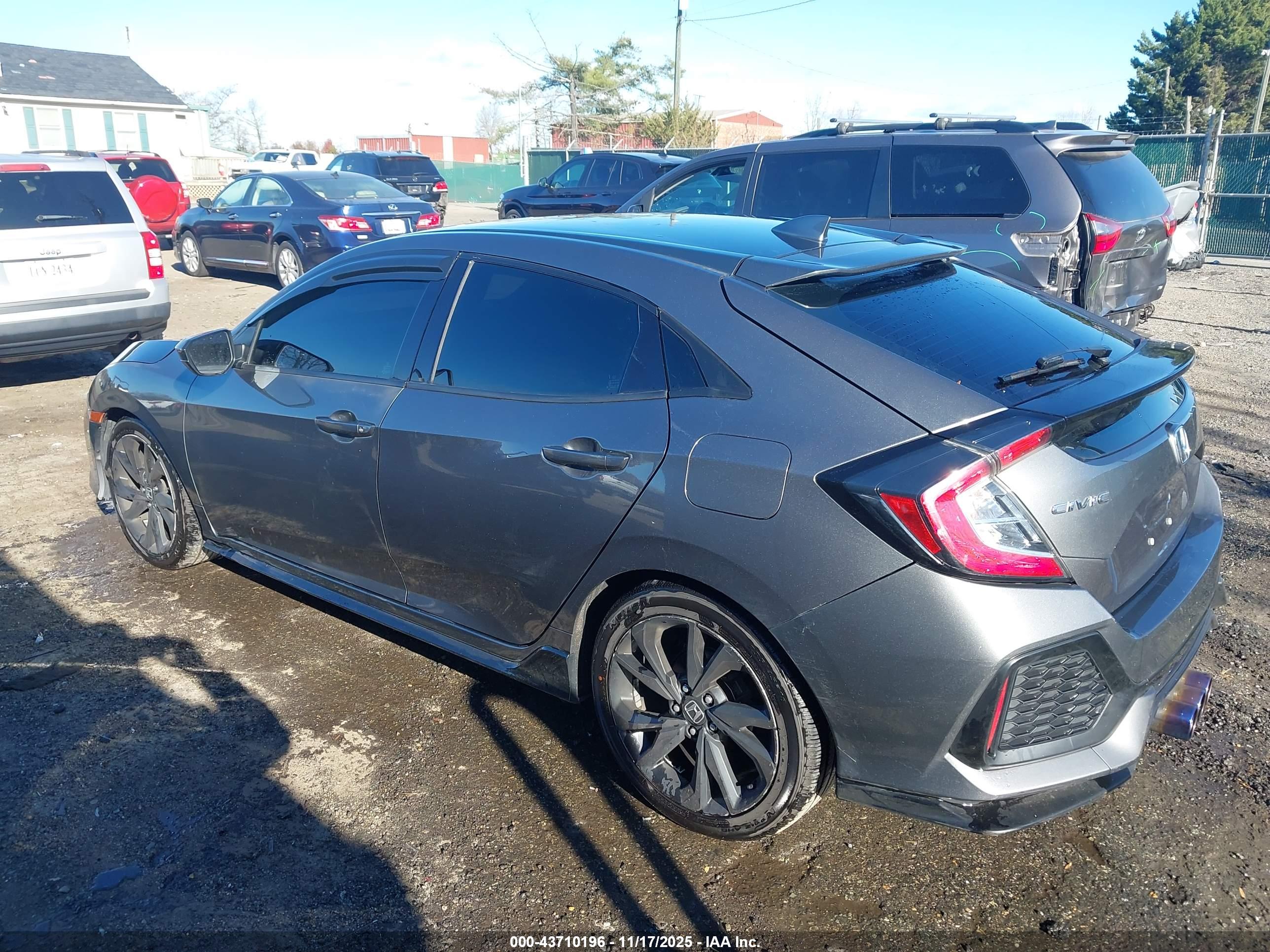 HONDA CIVIC image 3