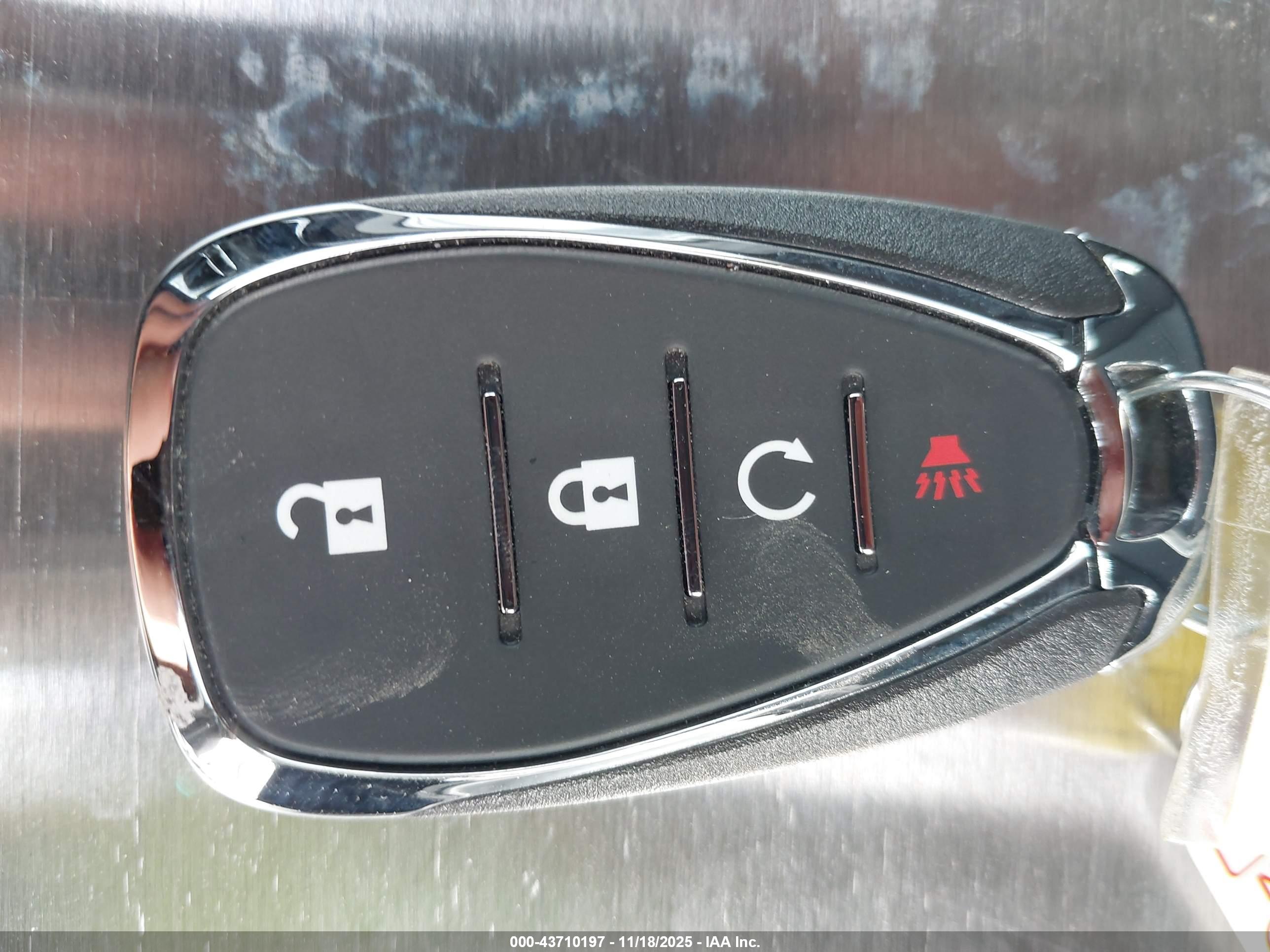 CHEVROLET TRAX image 11