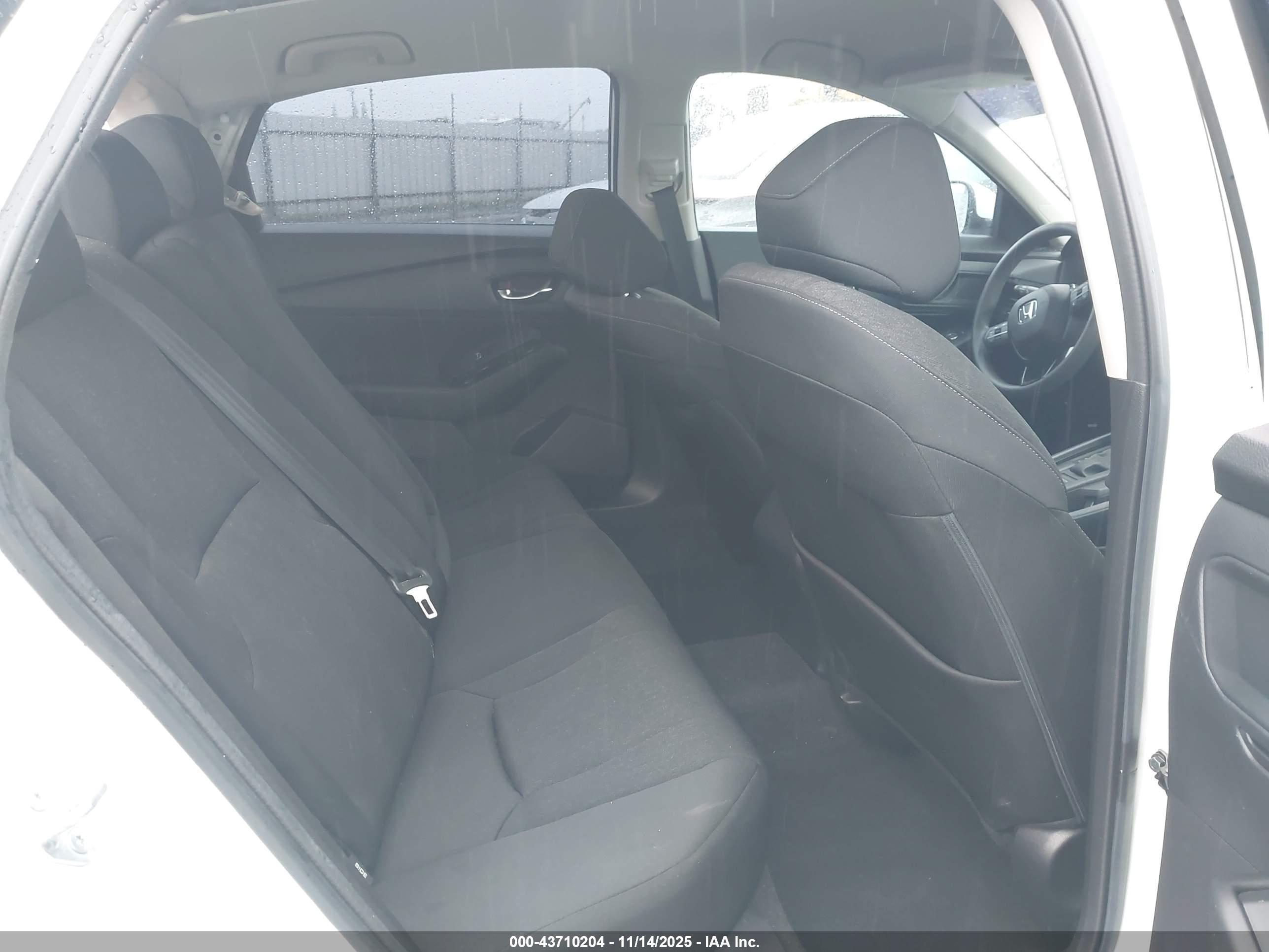 HONDA ACCORD image 8