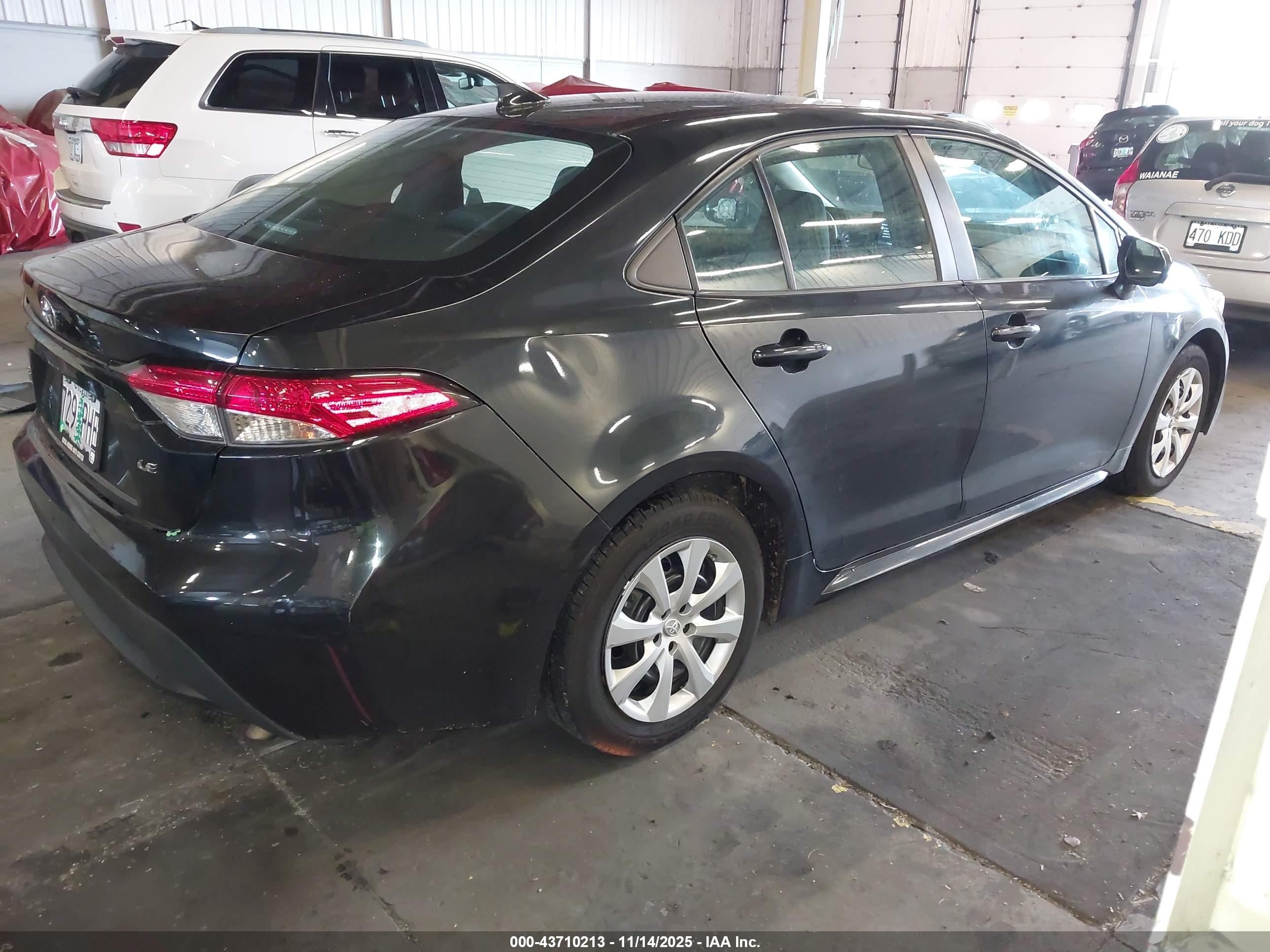 TOYOTA COROLLA image 4
