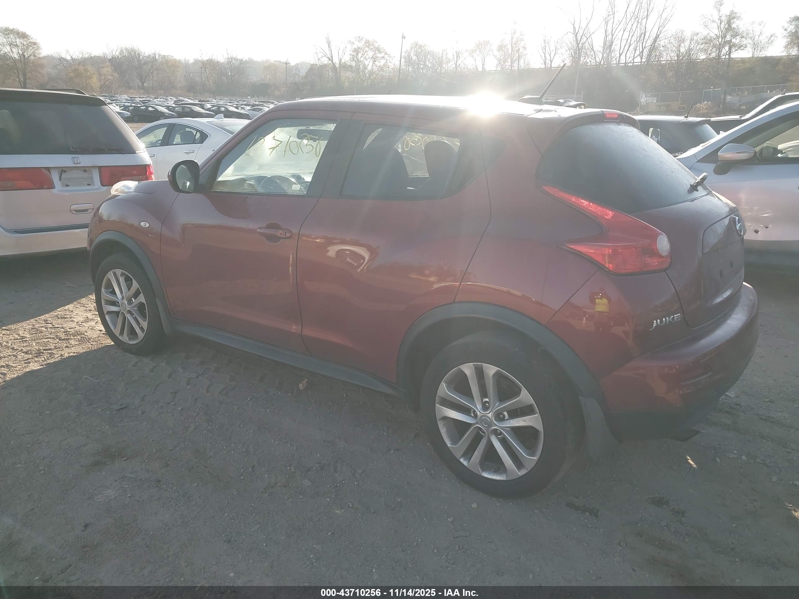 NISSAN JUKE image 3