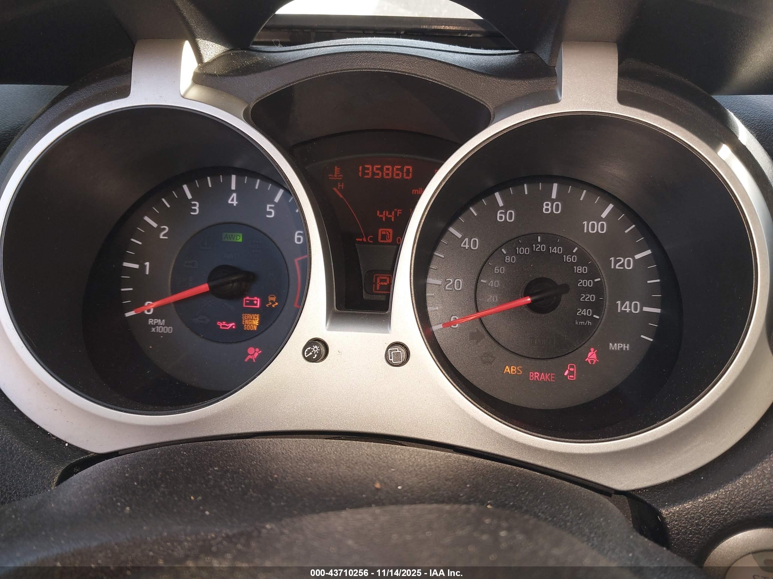 NISSAN JUKE image 7