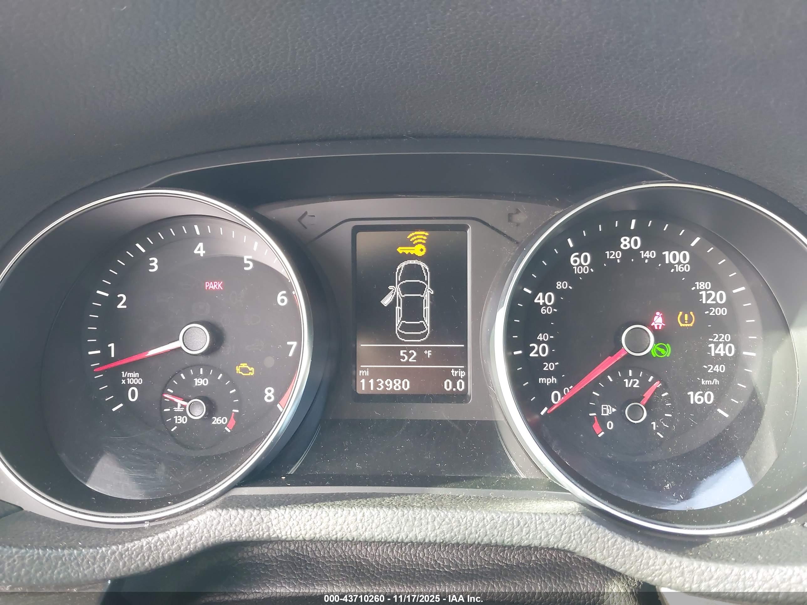 VOLKSWAGEN PASSAT image 7