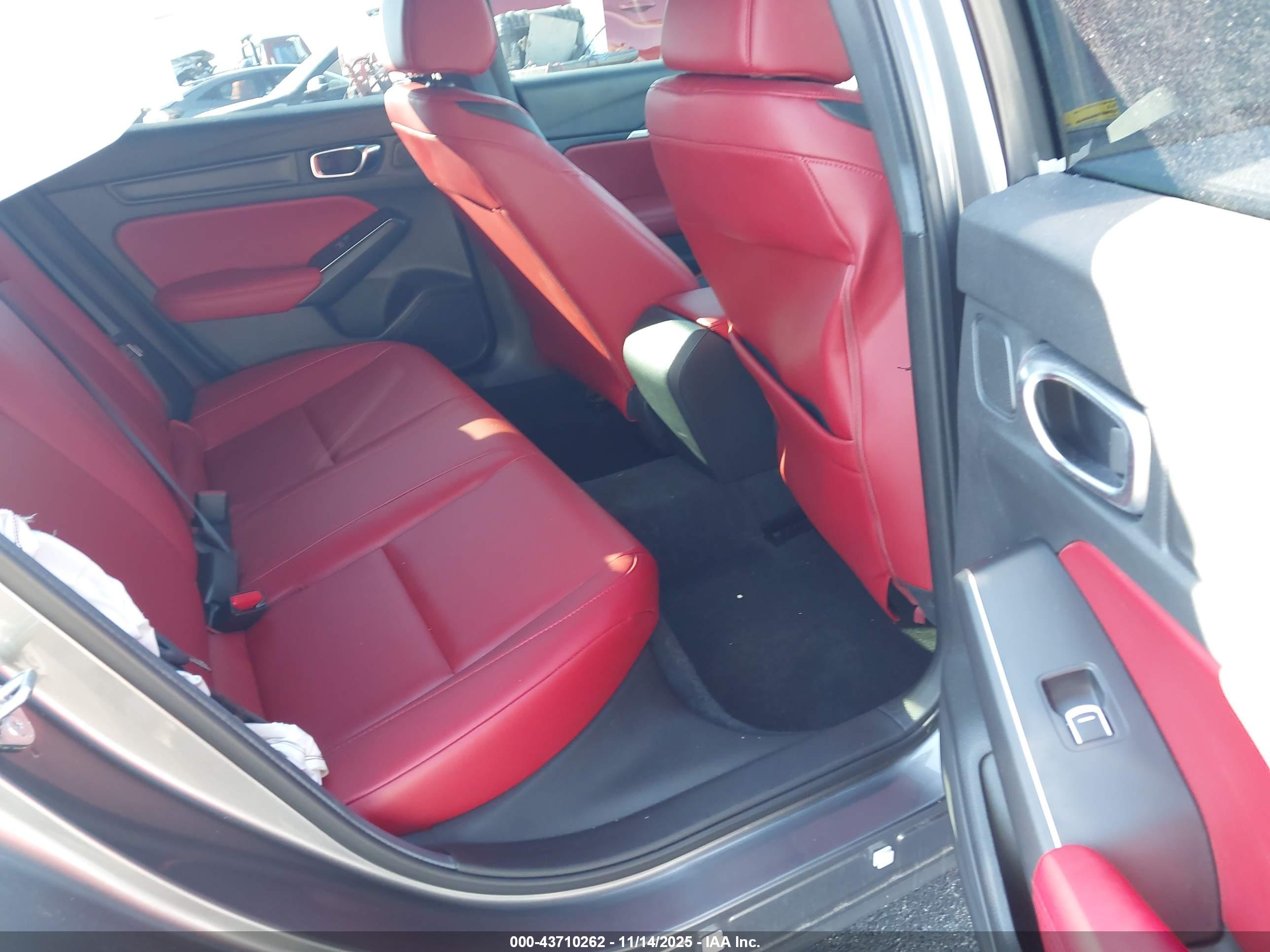 ACURA INTEGRA image 8