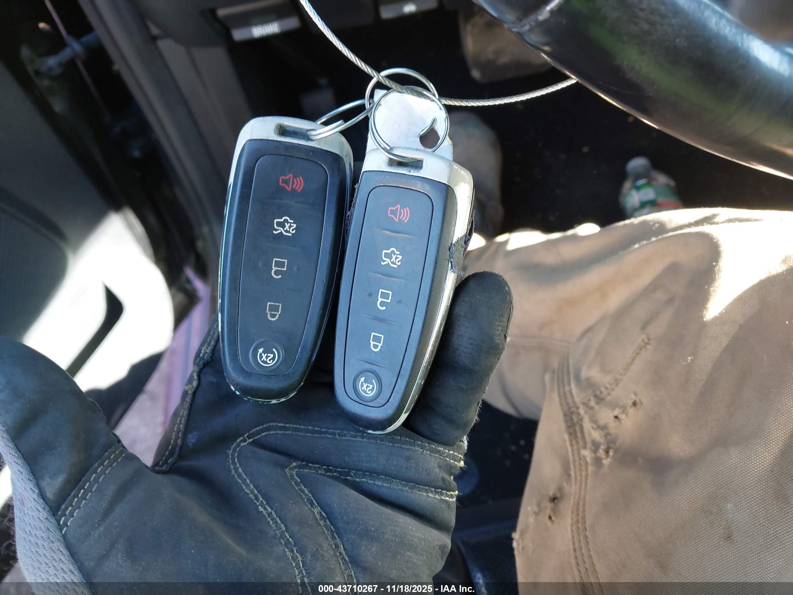 LINCOLN NAVIGATOR image 11