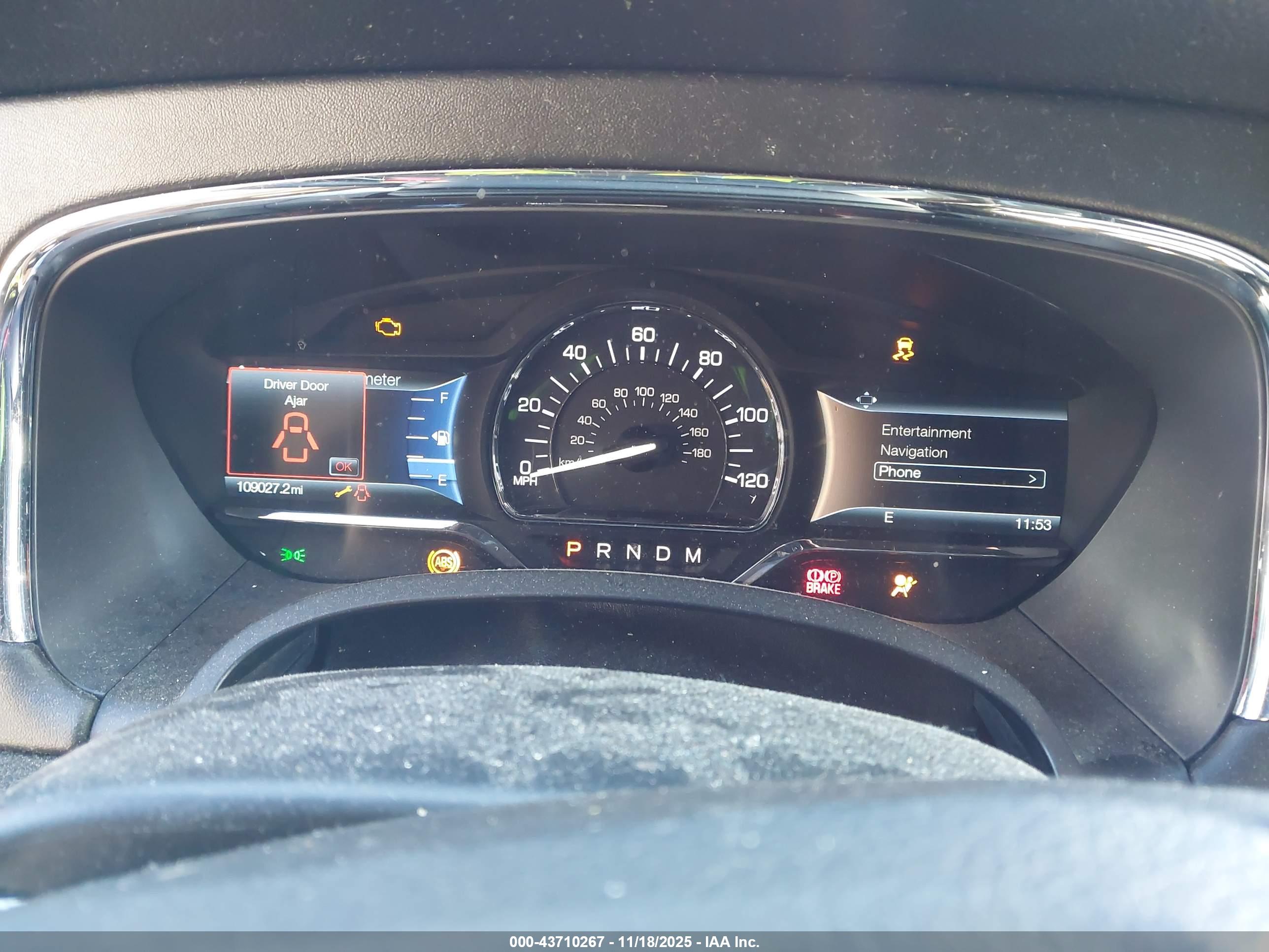 LINCOLN NAVIGATOR image 7