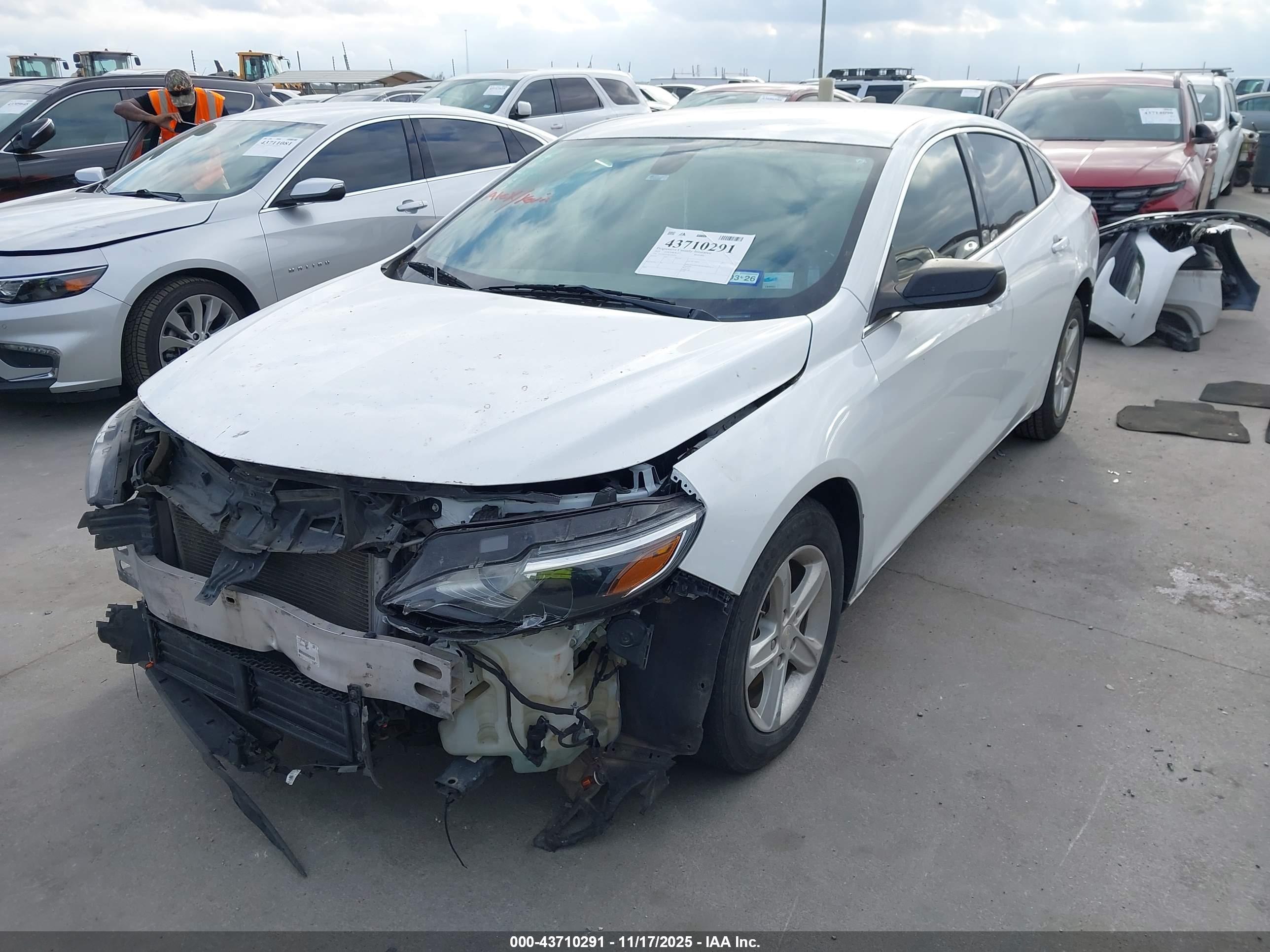 CHEVROLET MALIBU image 2