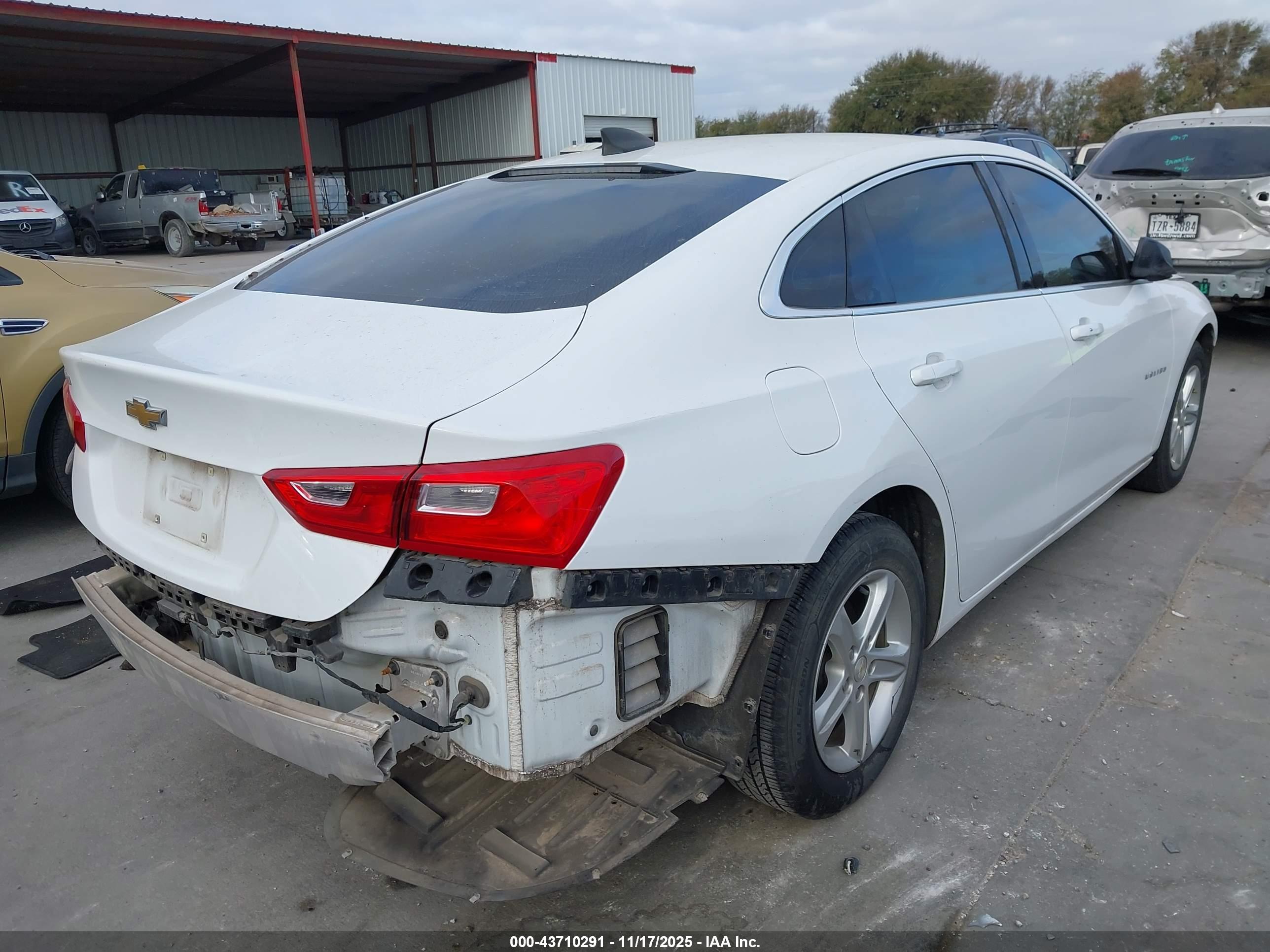 CHEVROLET MALIBU image 4