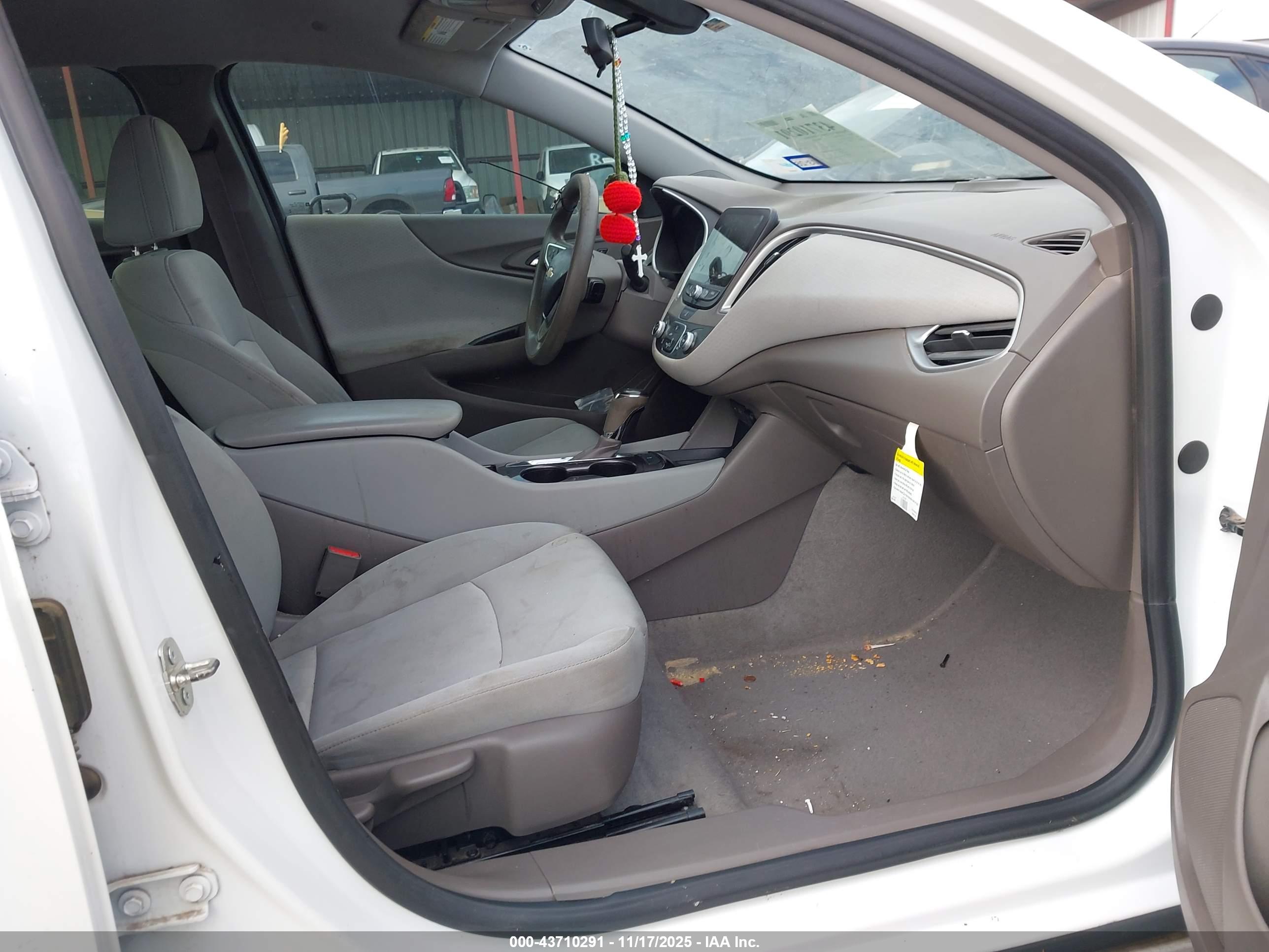 CHEVROLET MALIBU image 5