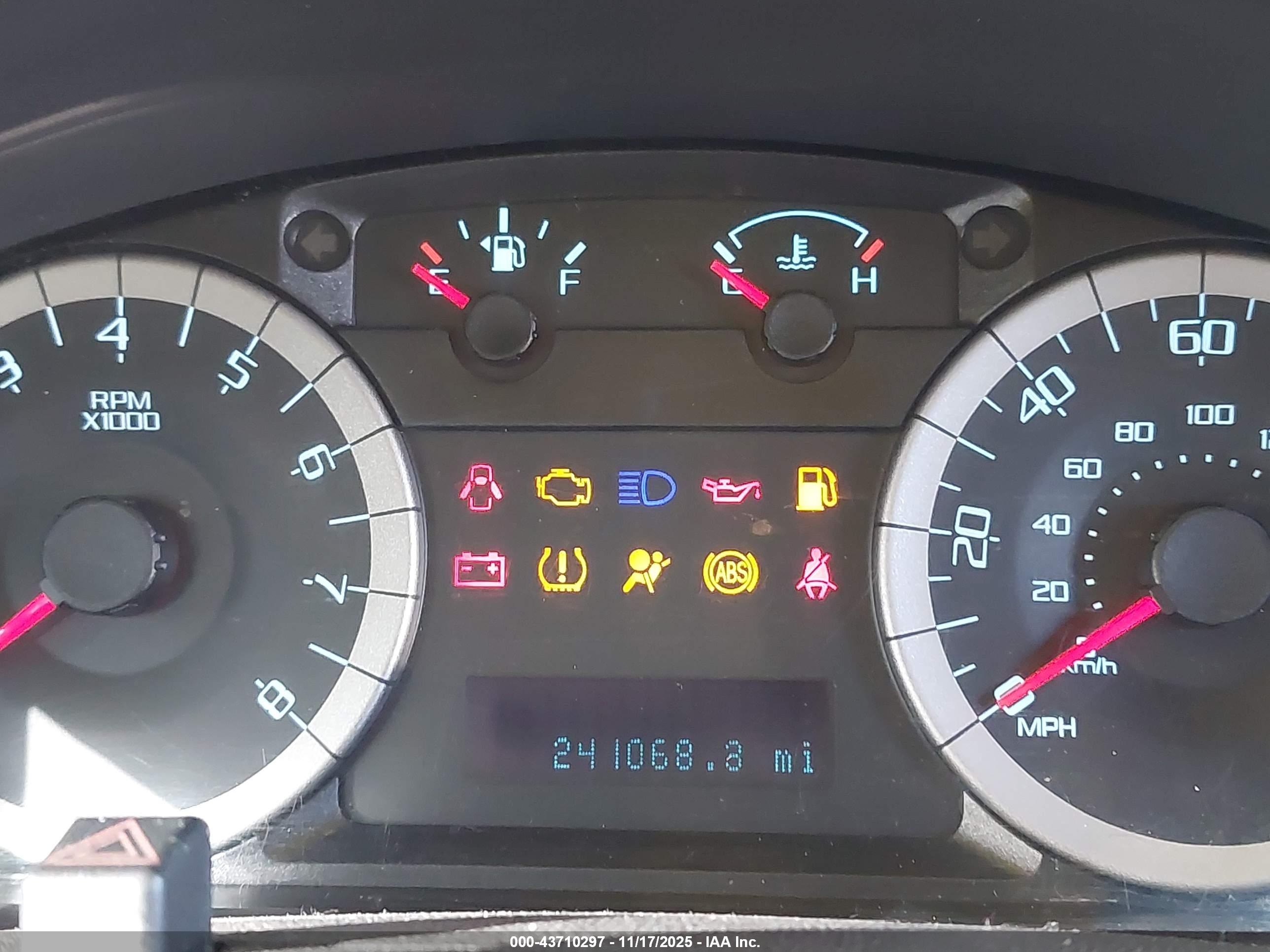 FORD ESCAPE image 7