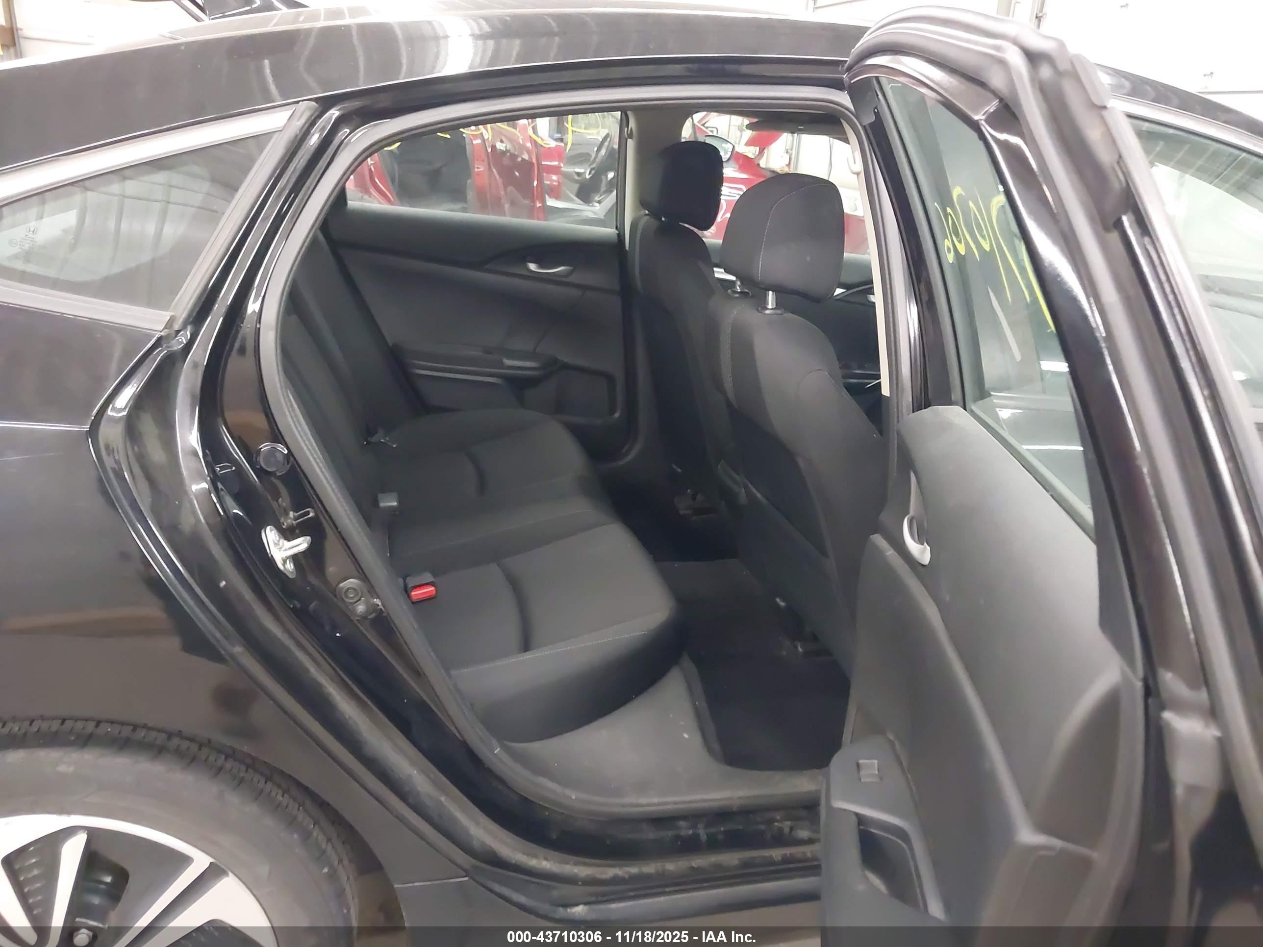 HONDA CIVIC image 8