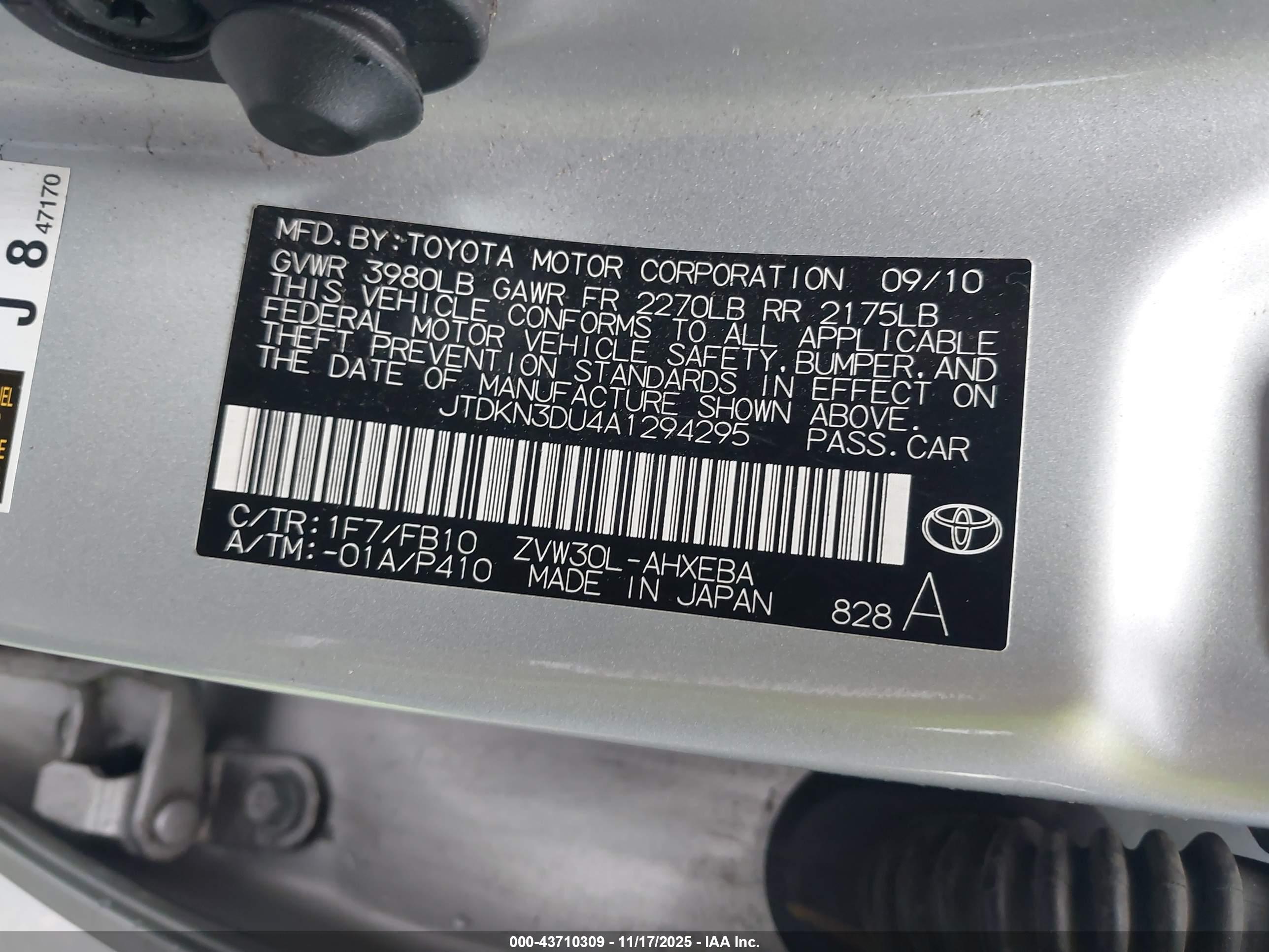 TOYOTA PRIUS image 9