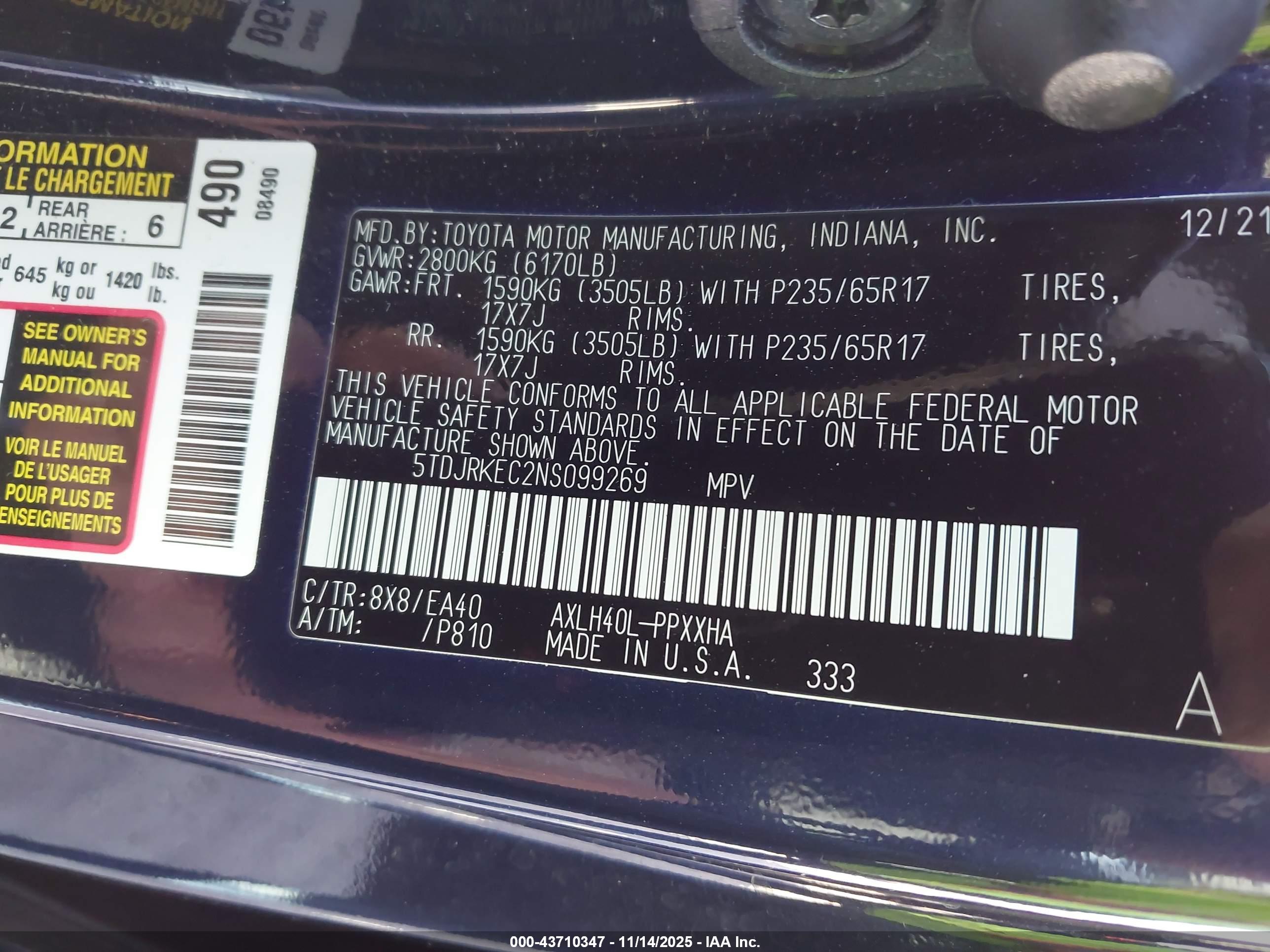 TOYOTA SIENNA image 9