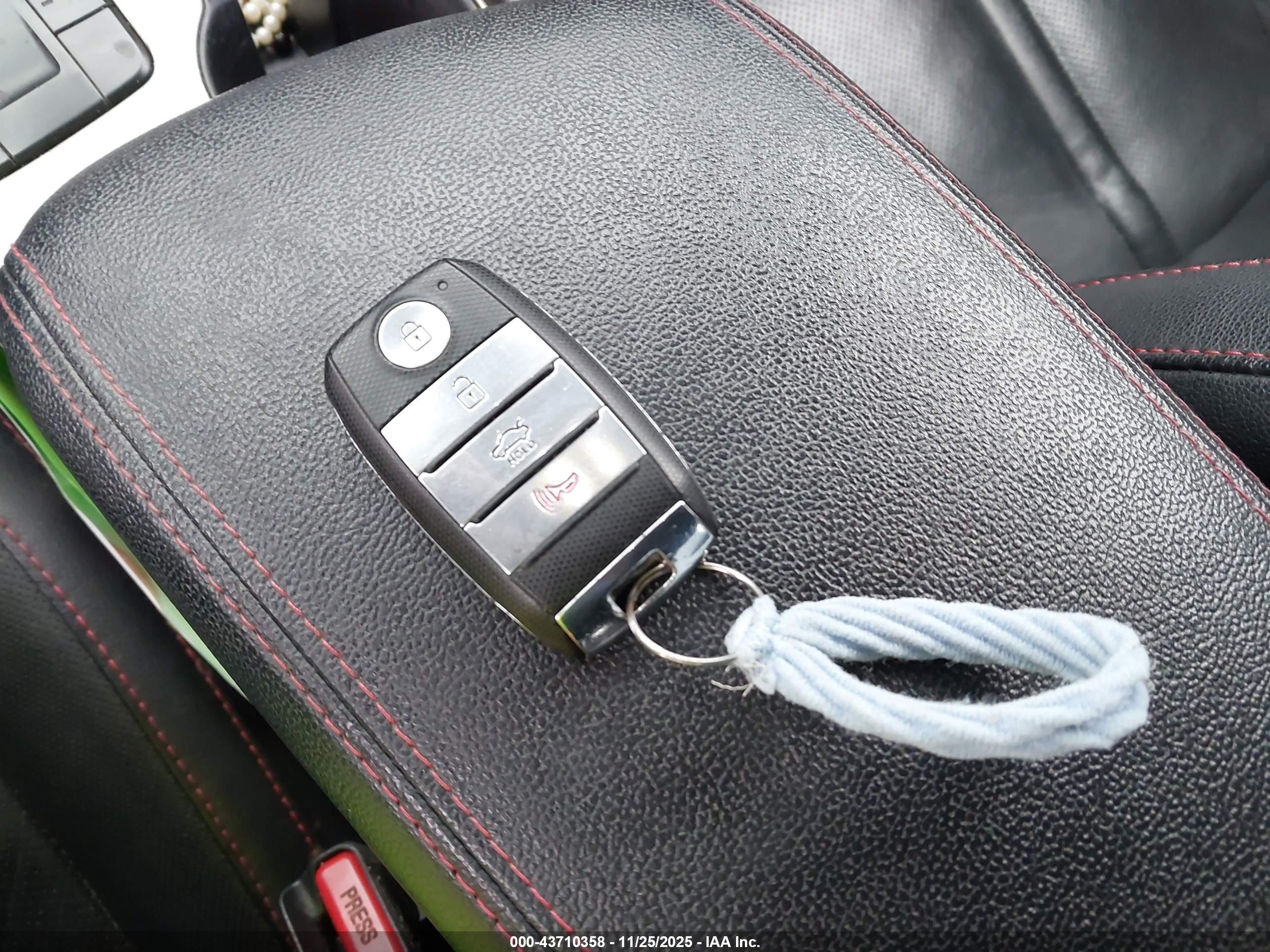 KIA OPTIMA image 11