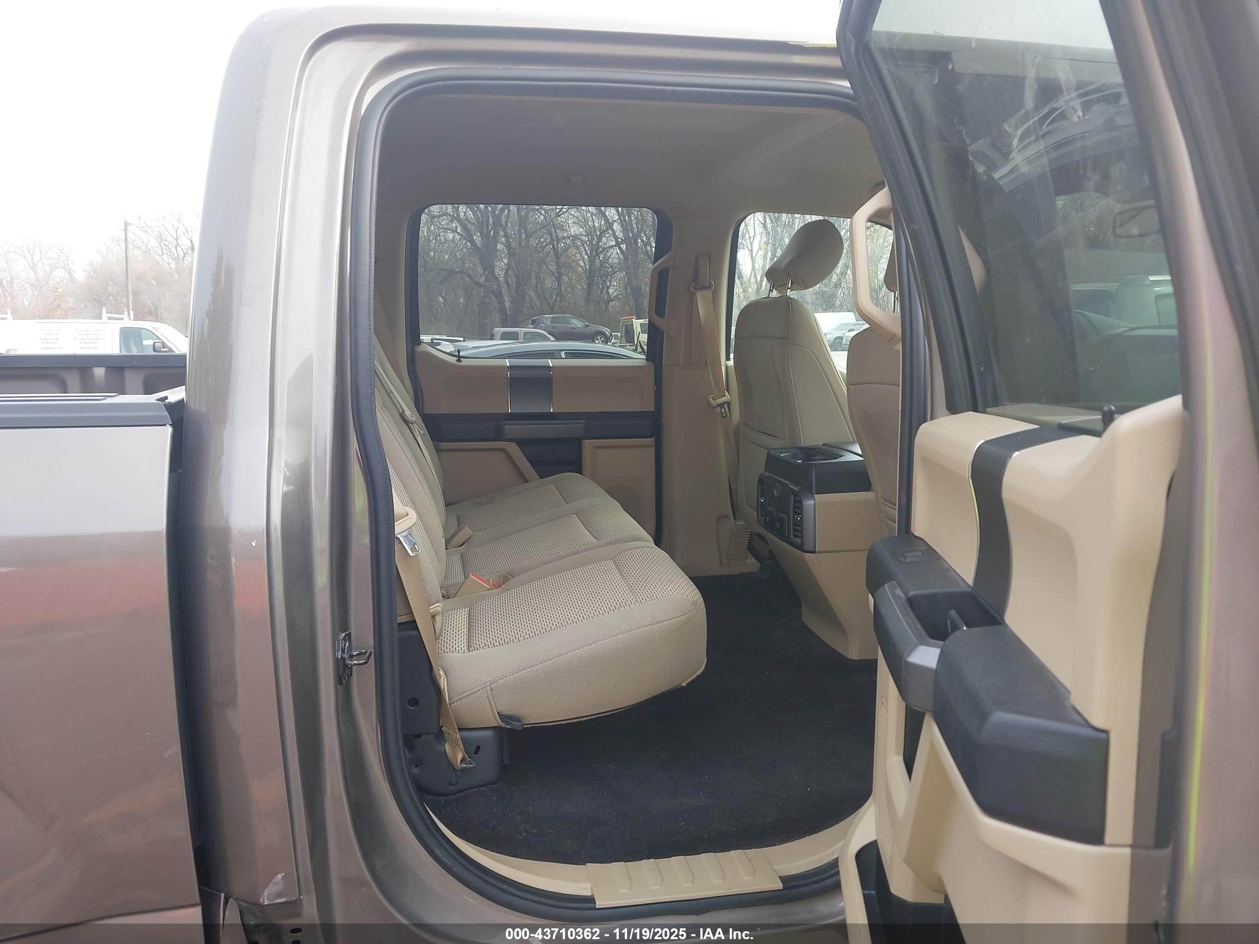 FORD F-150 image 8