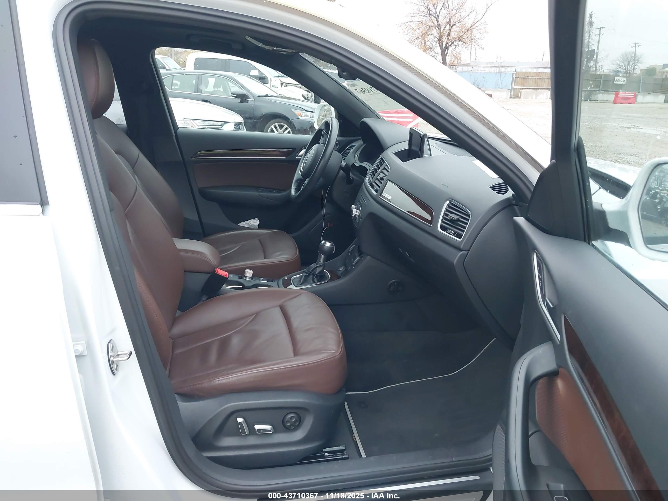 AUDI Q3 image 5