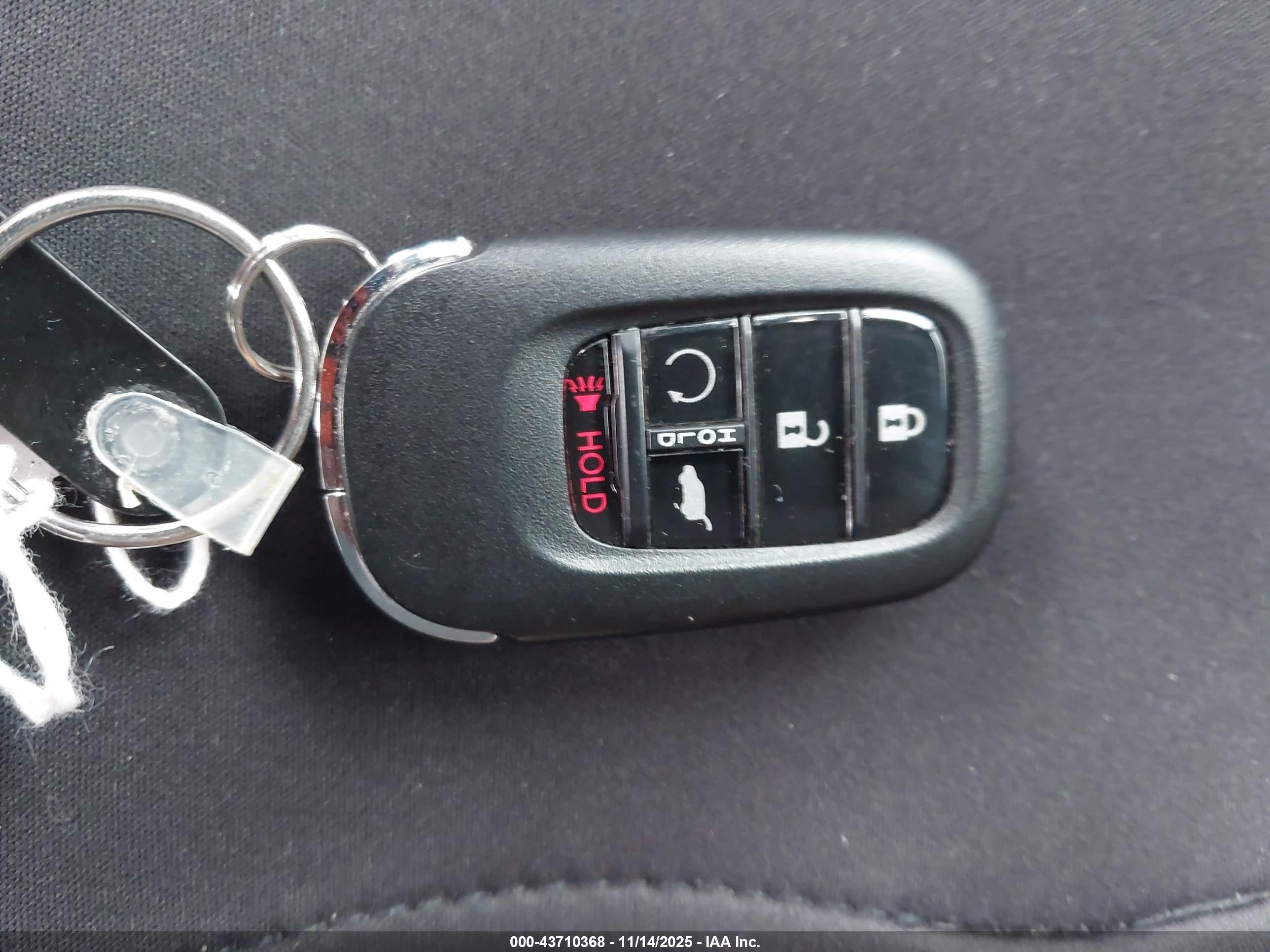HONDA CR-V image 11