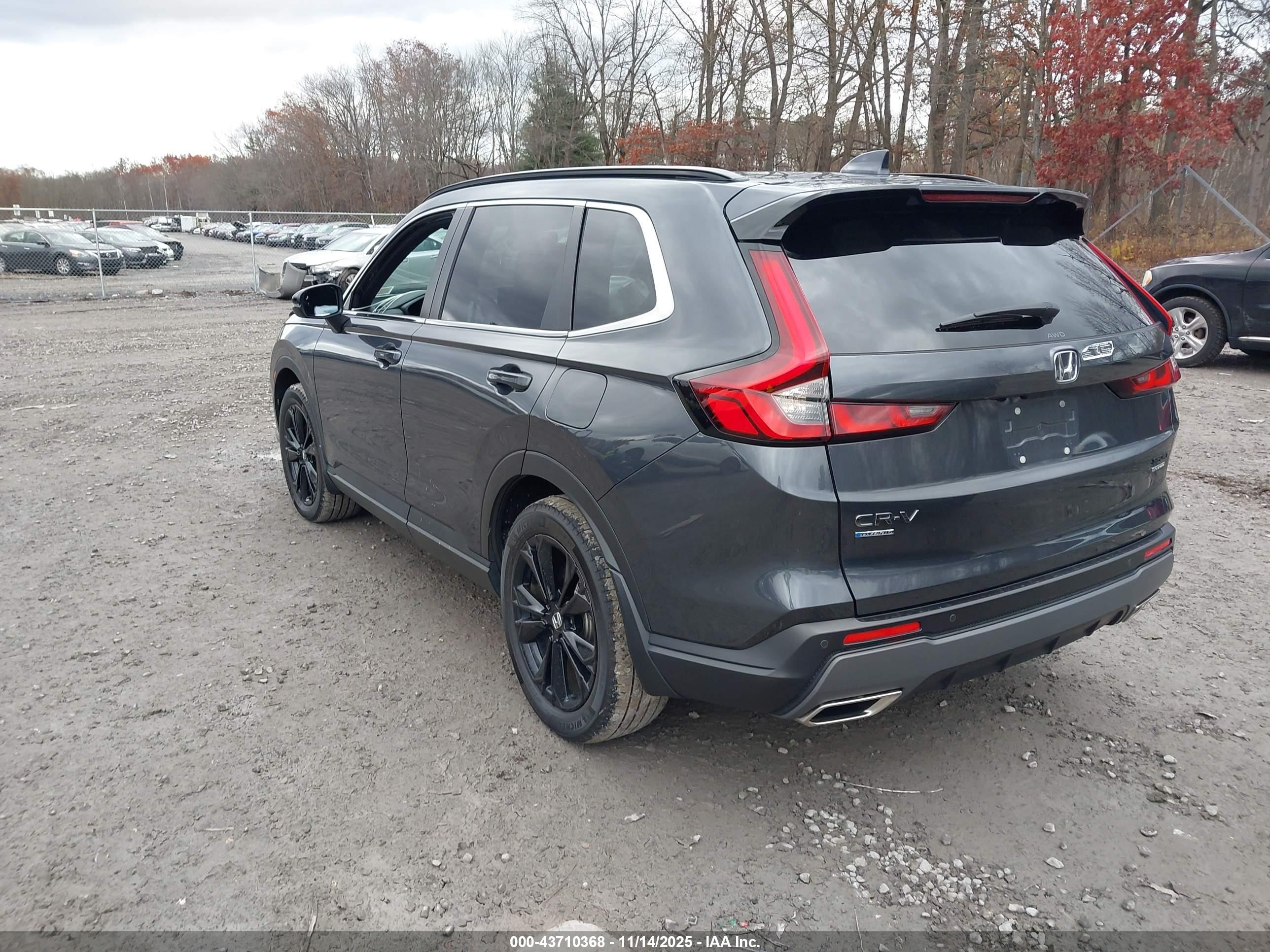 HONDA CR-V image 3