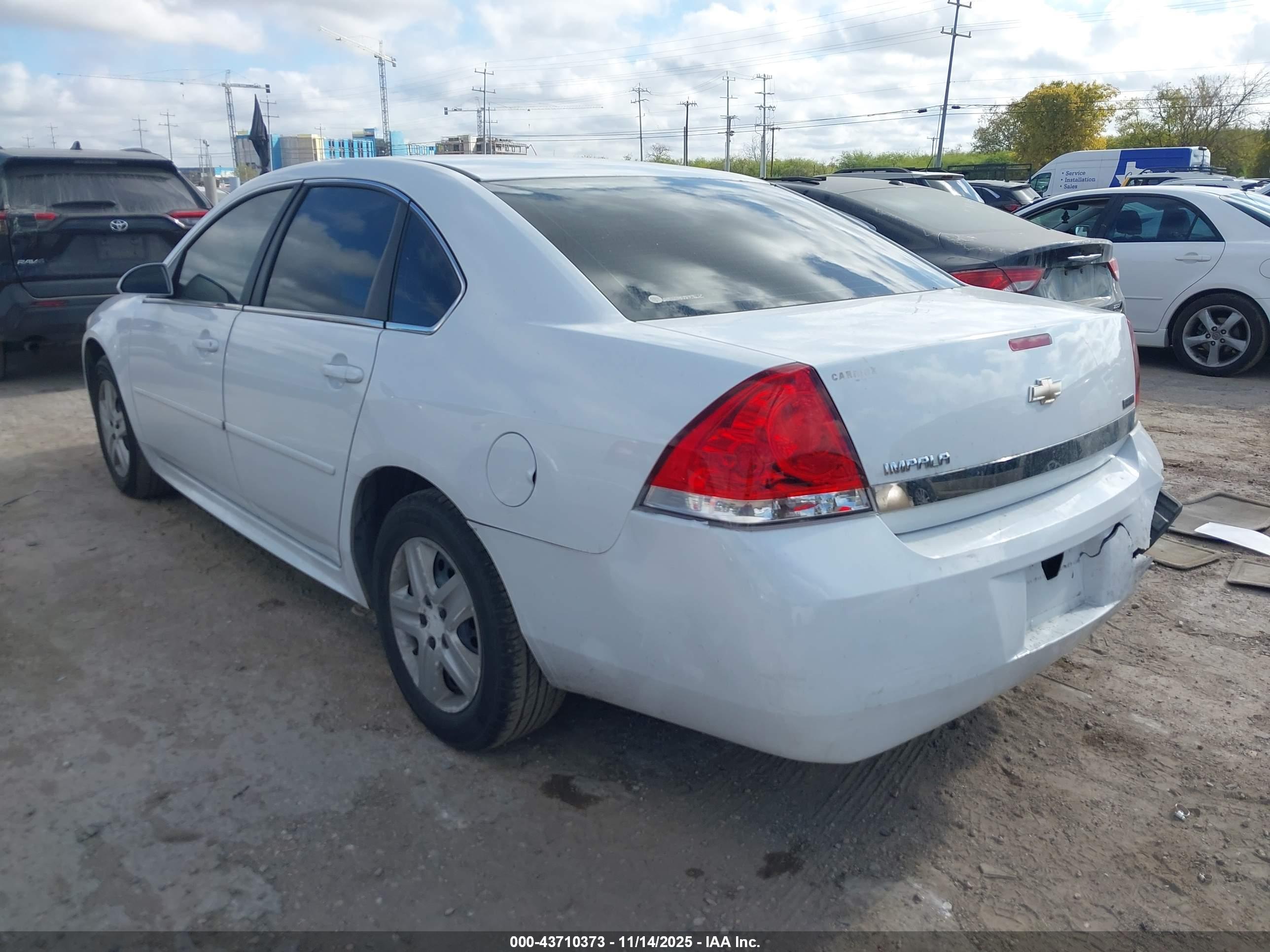 CHEVROLET IMPALA image 3