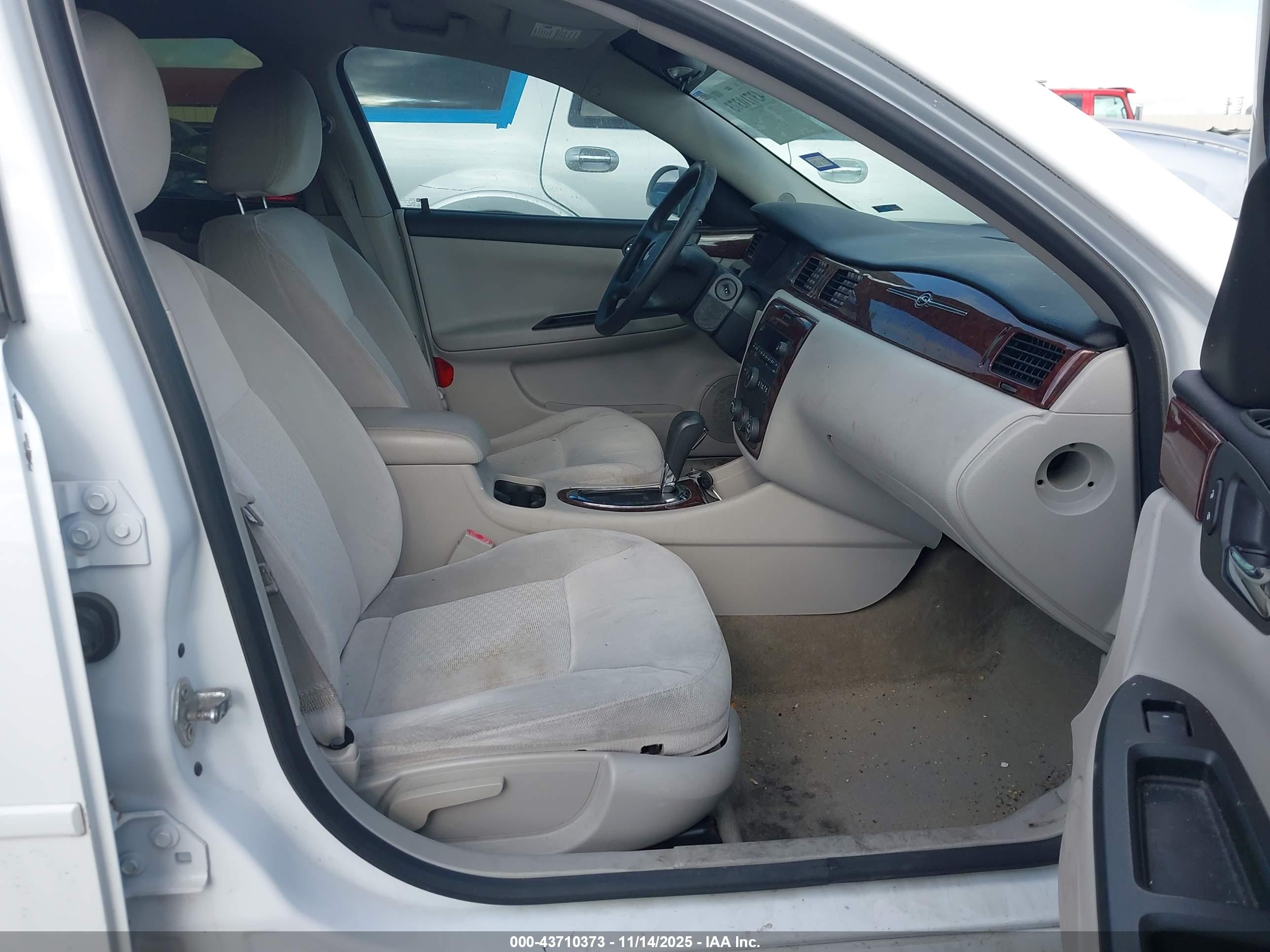CHEVROLET IMPALA image 5