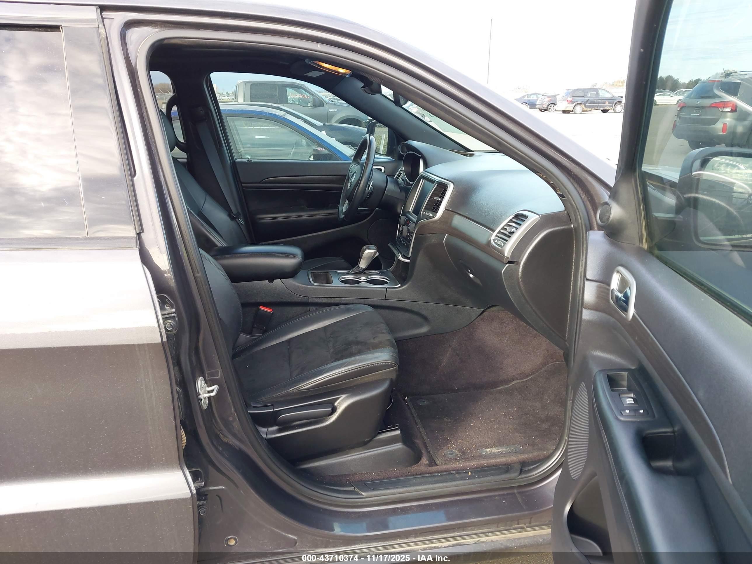 JEEP GRAND image 5
