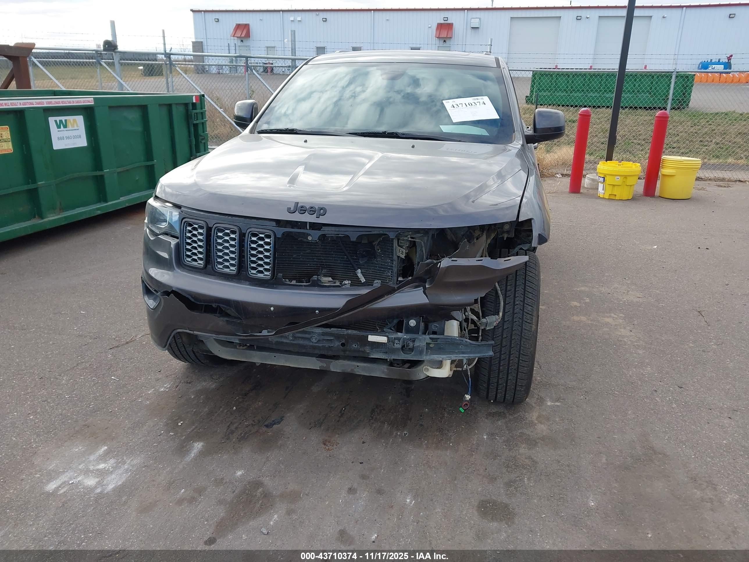 JEEP GRAND image 6