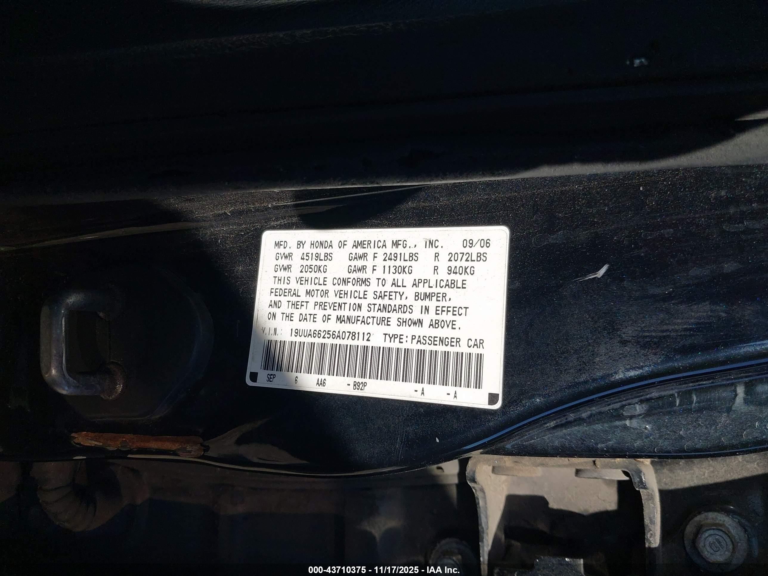 ACURA TL image 9