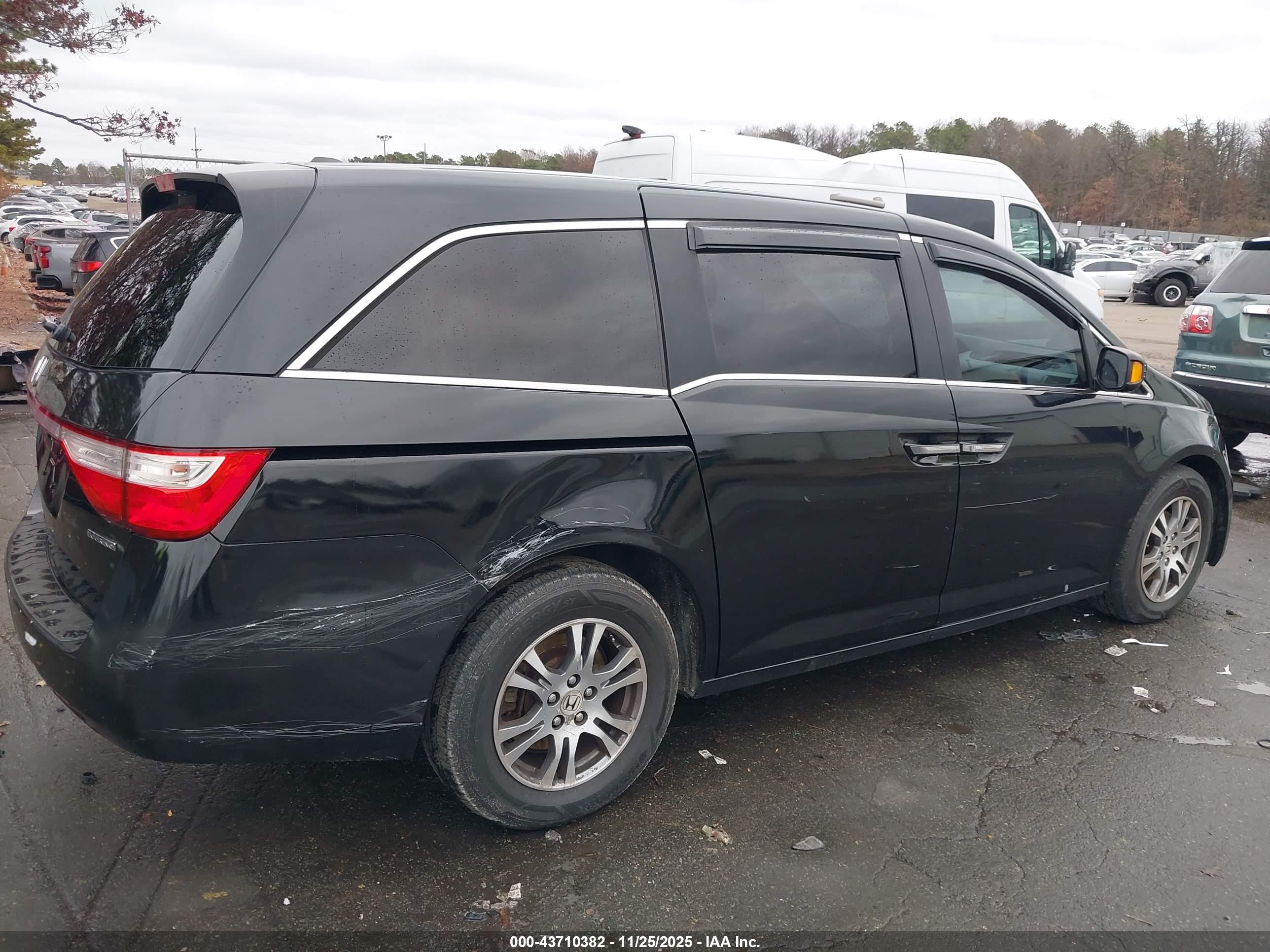 HONDA ODYSSEY image 6