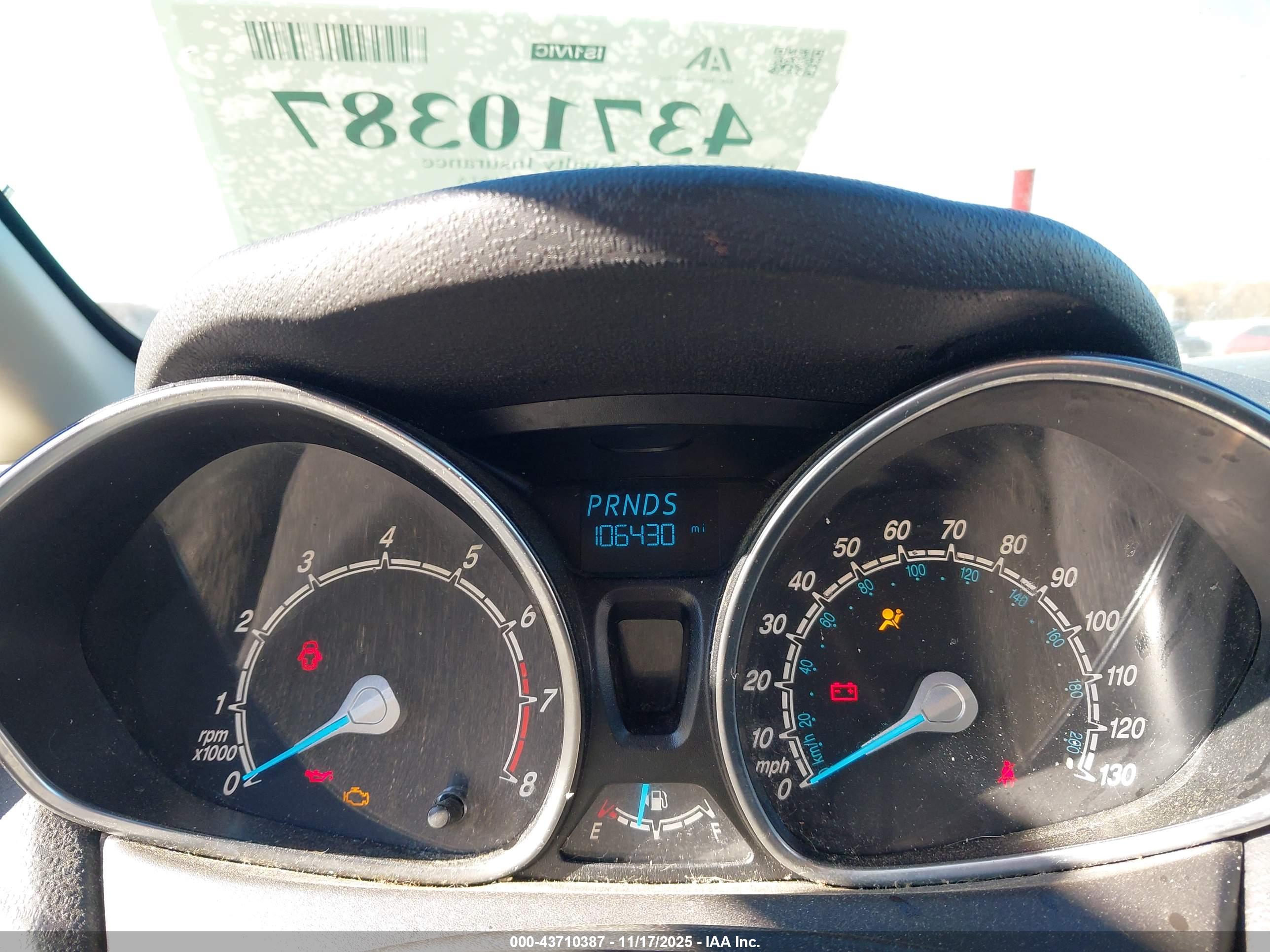 FORD FIESTA image 7