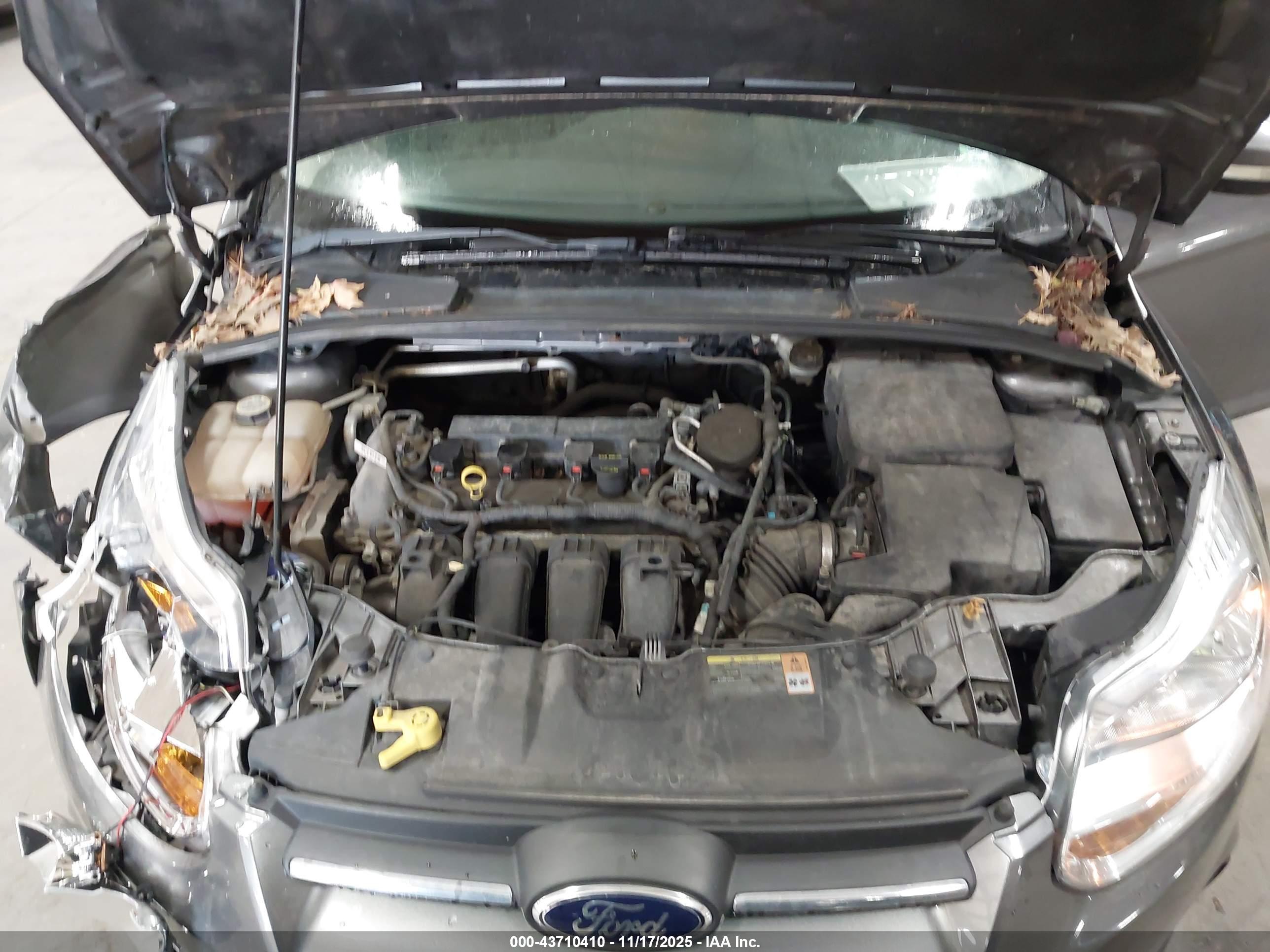 FORD FOCUS image 10