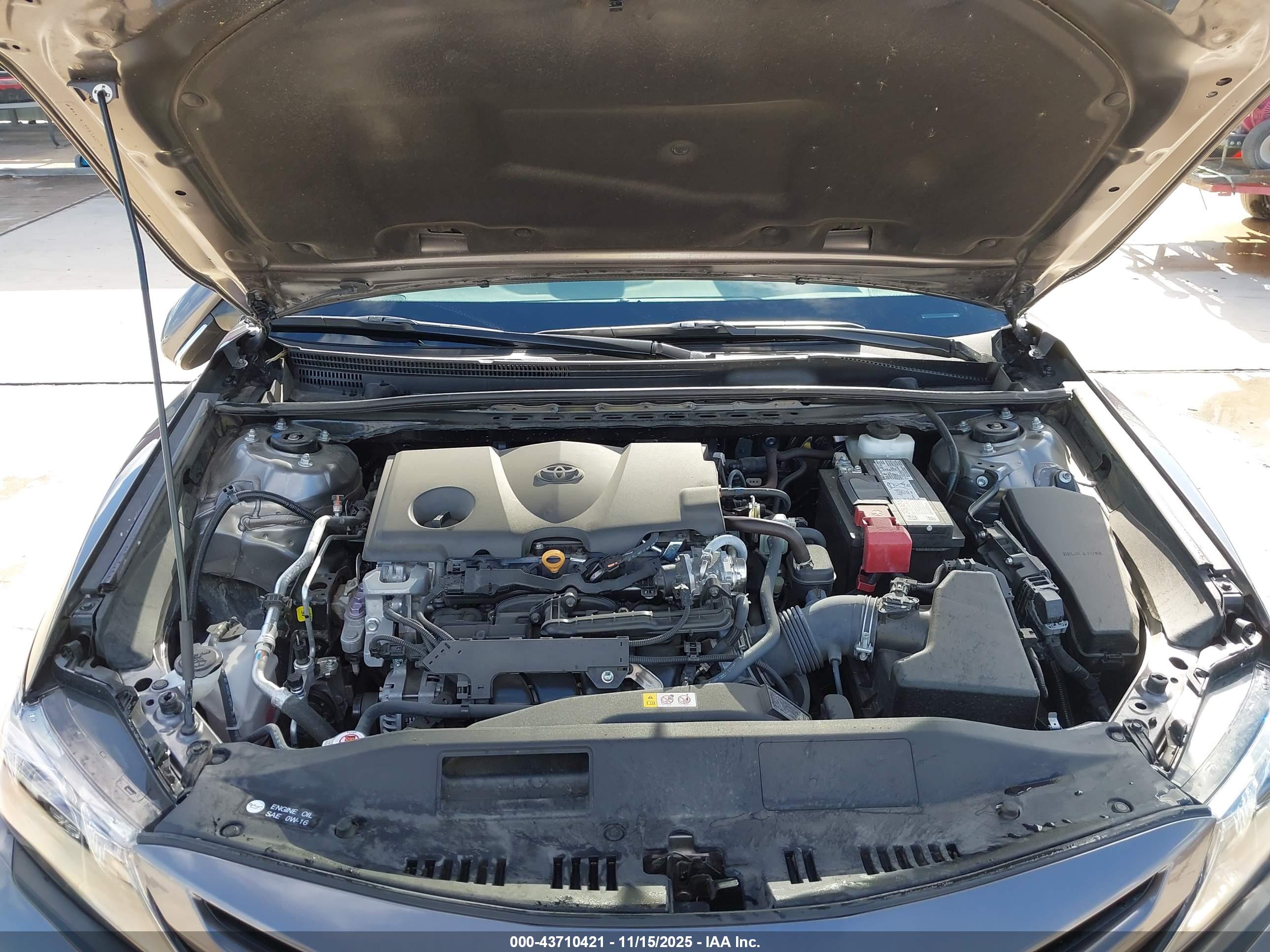 TOYOTA CAMRY image 10