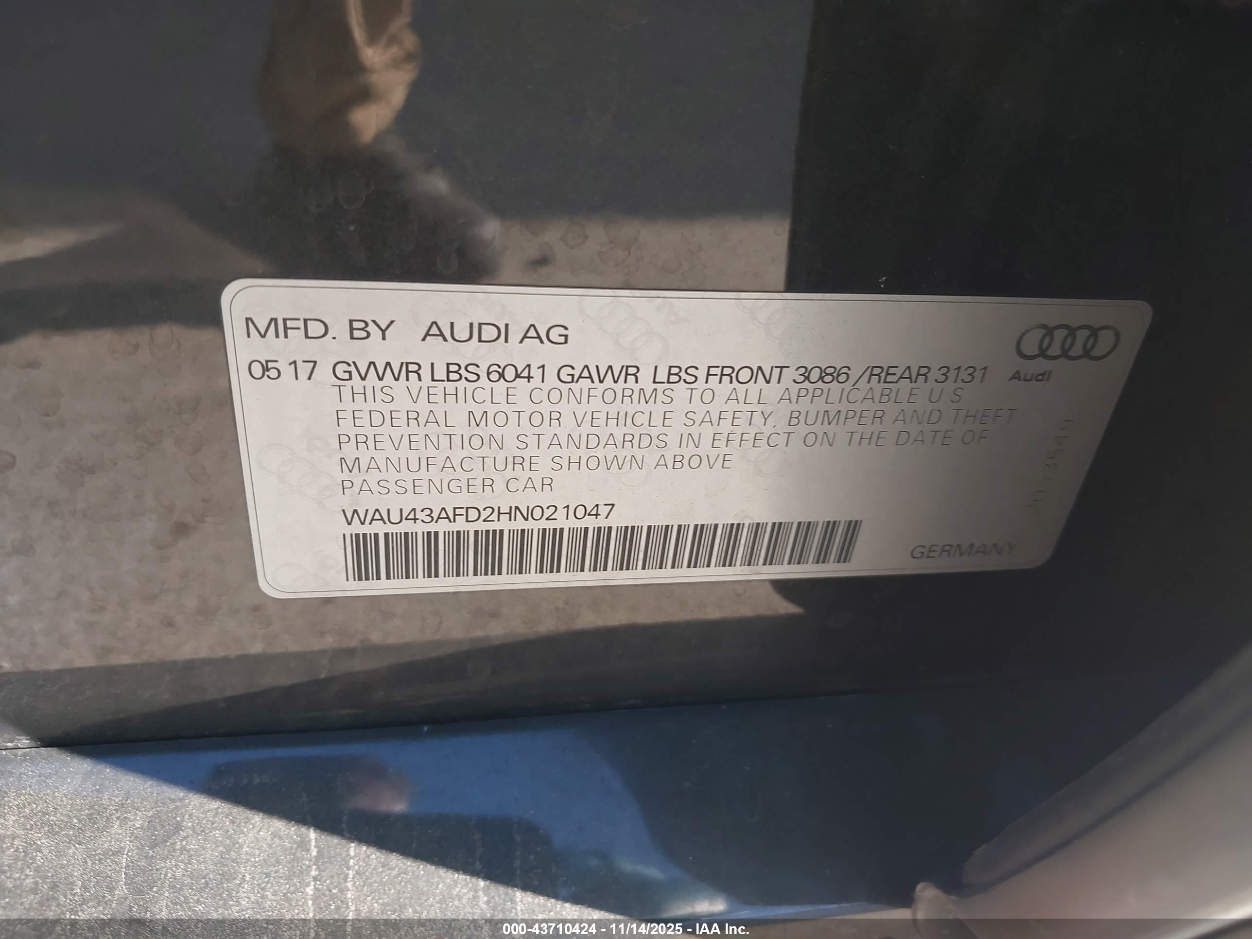 AUDI A8 image 9