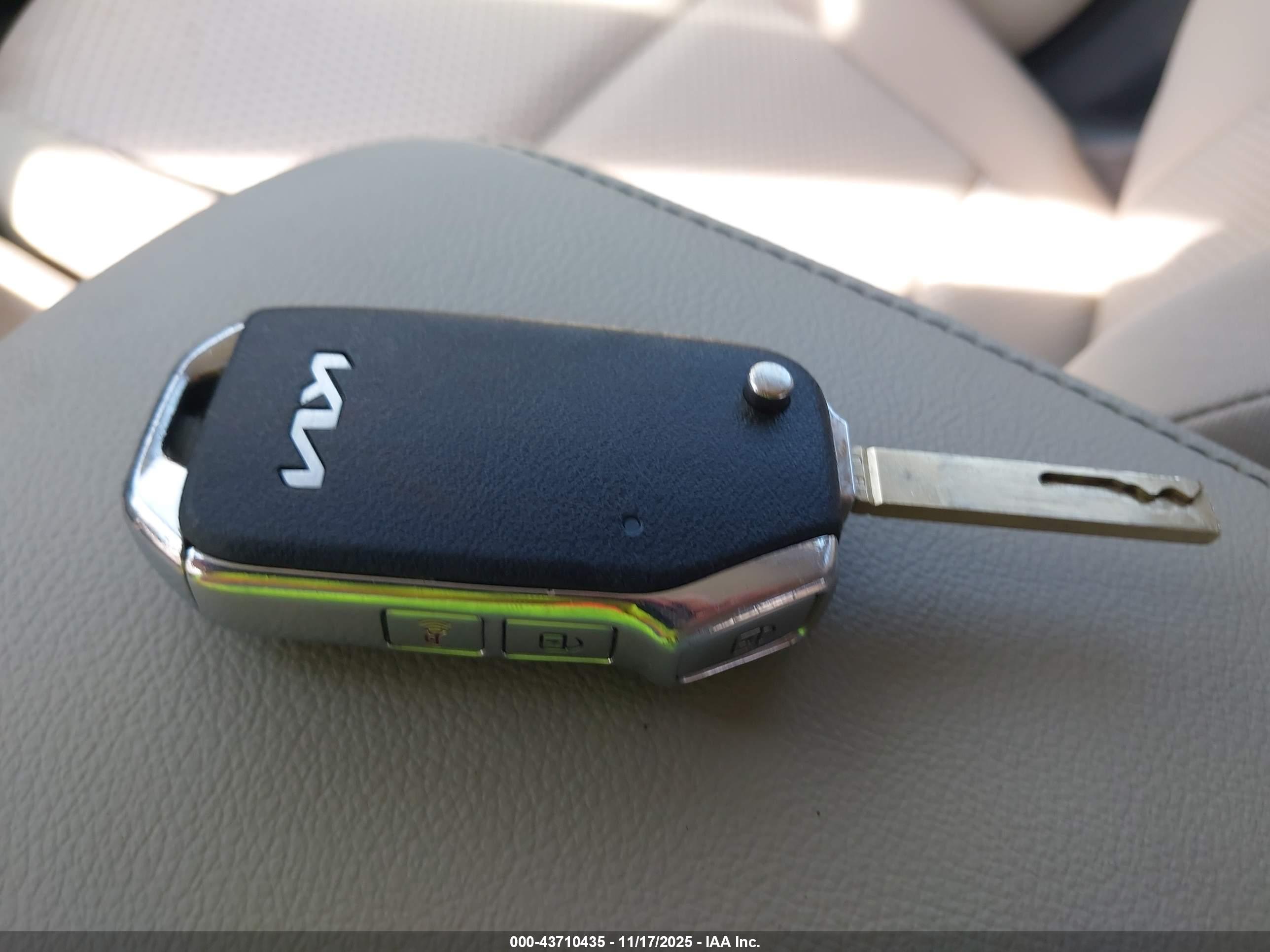 KIA SOUL image 11
