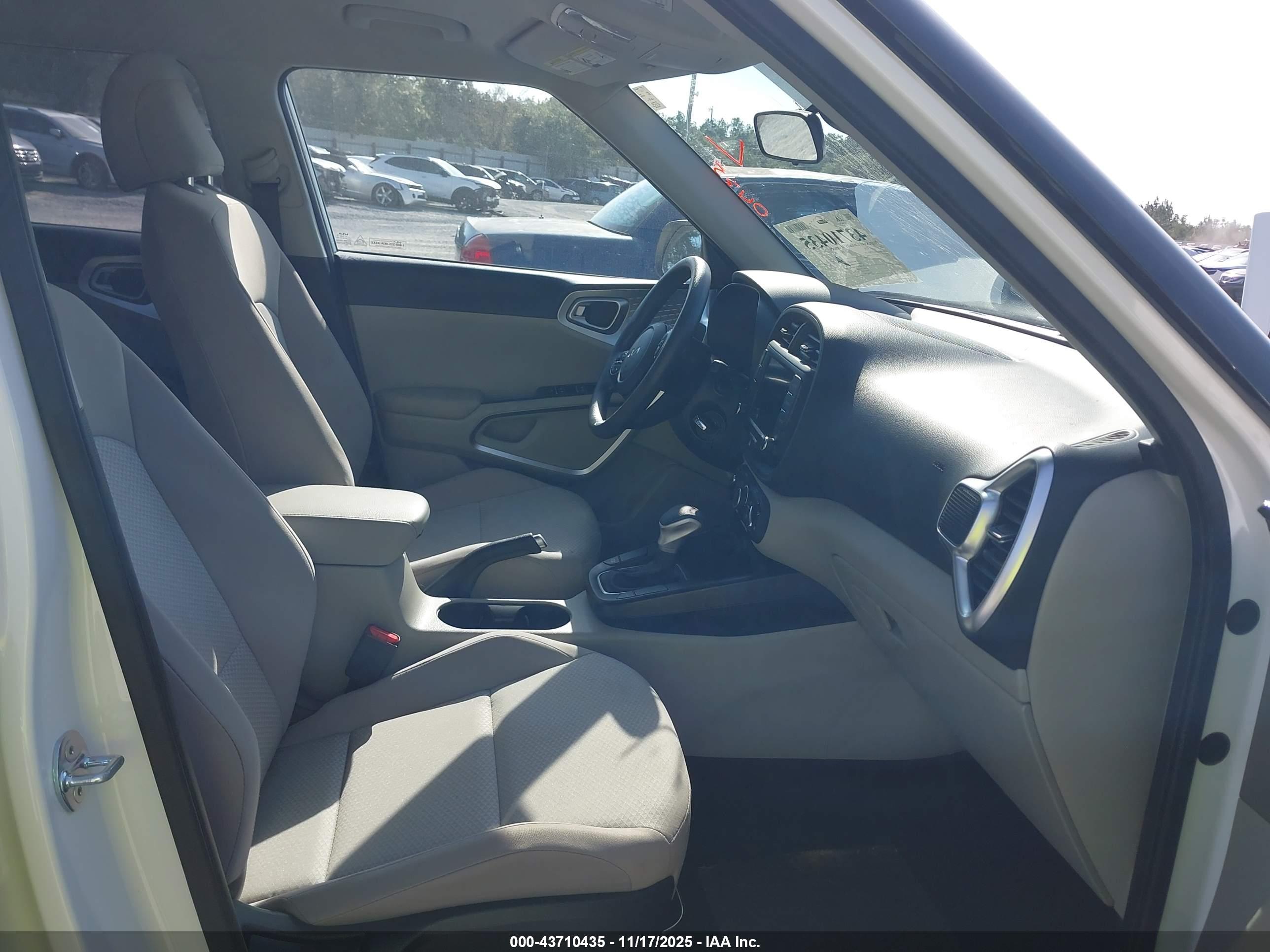 KIA SOUL image 5
