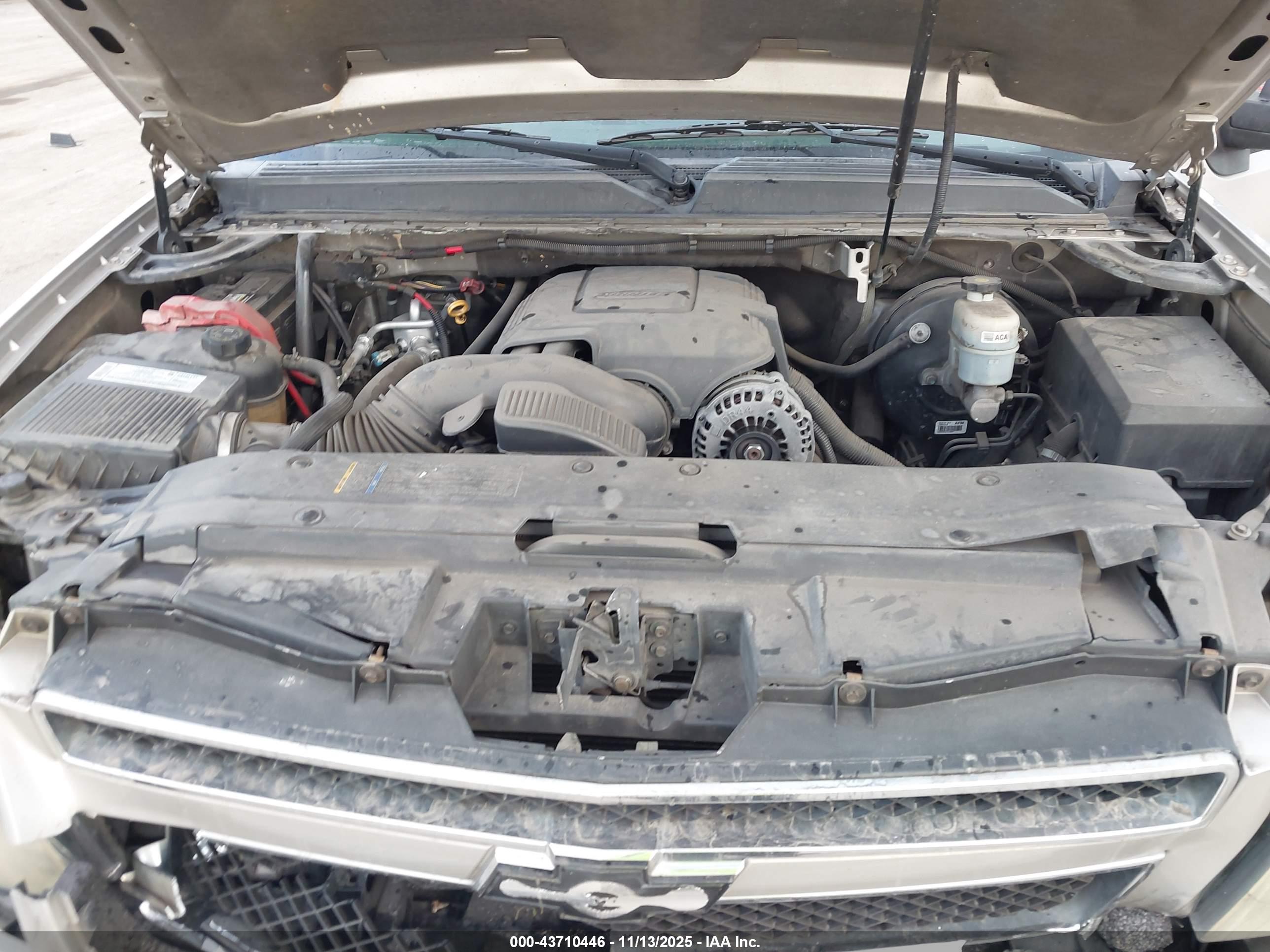 CHEVROLET AVALANCHE image 10