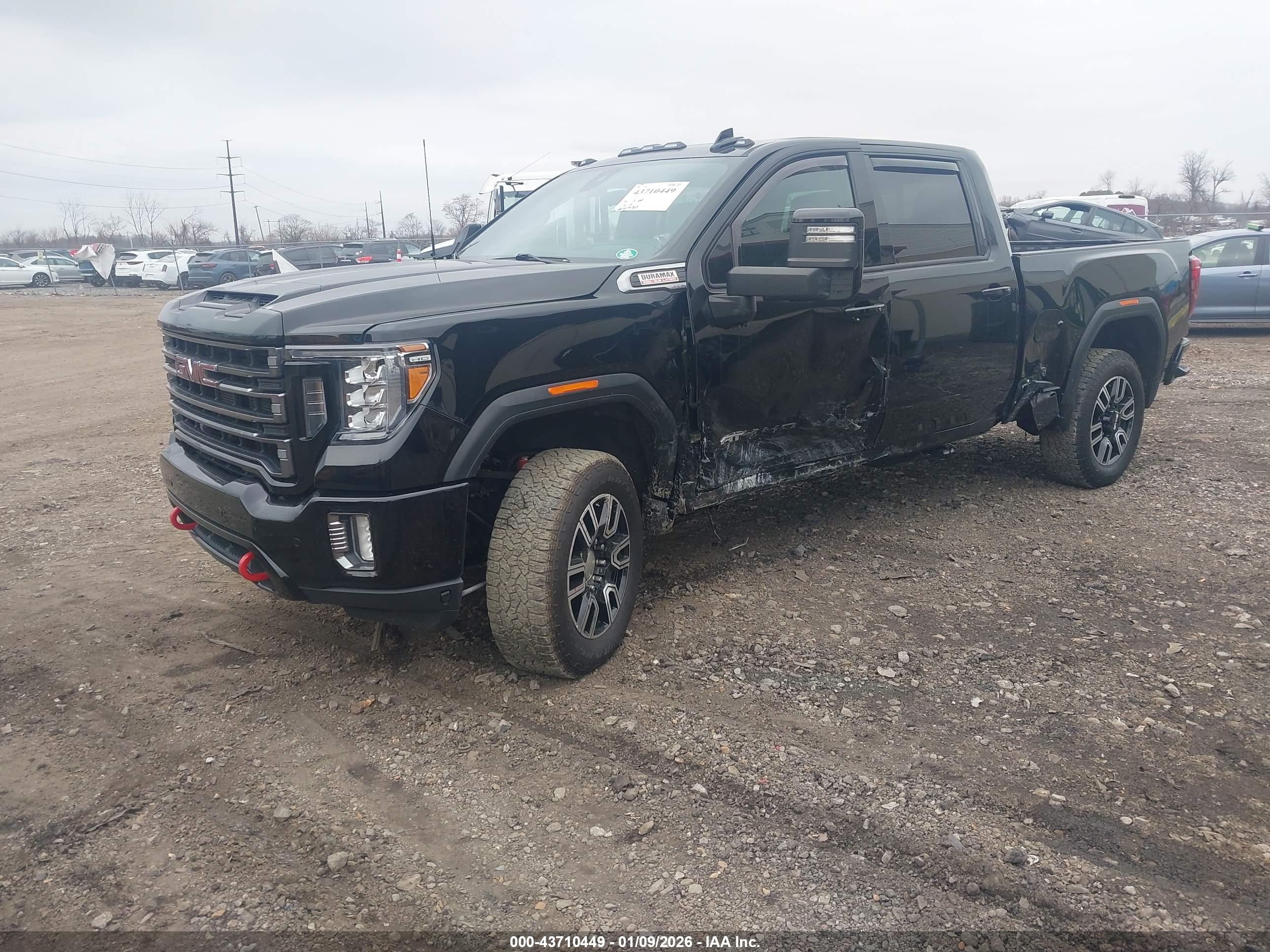GMC SIERRA image 2
