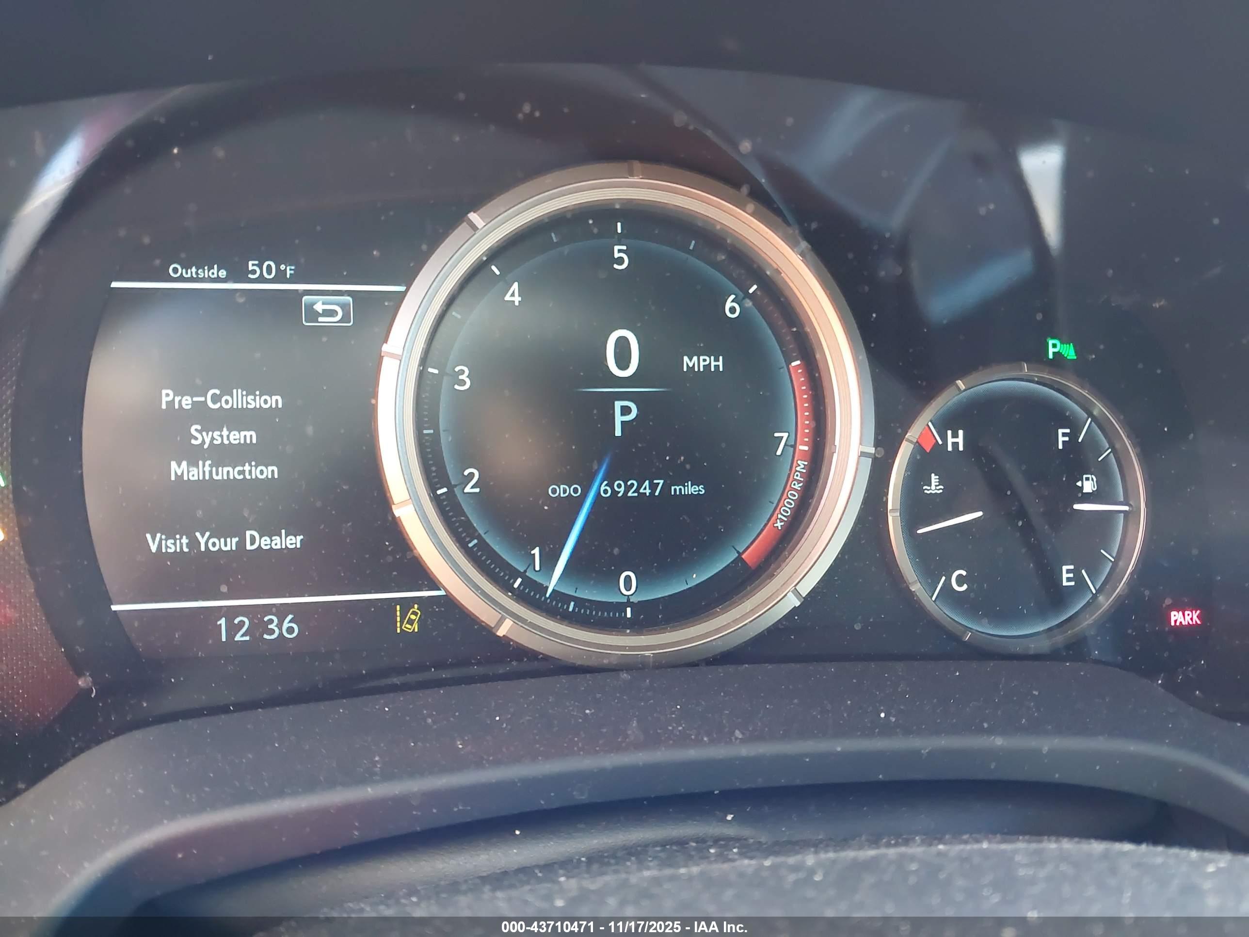 LEXUS RX image 7