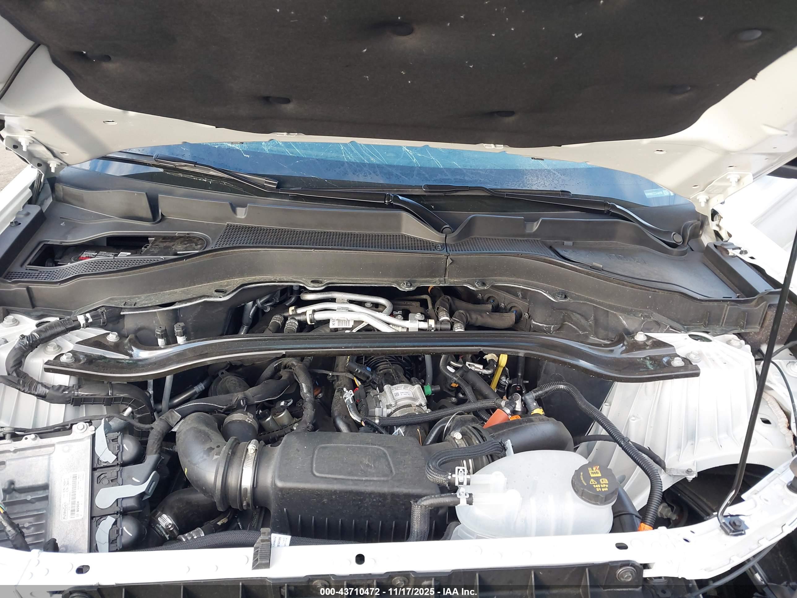 FORD EXPLORER image 10
