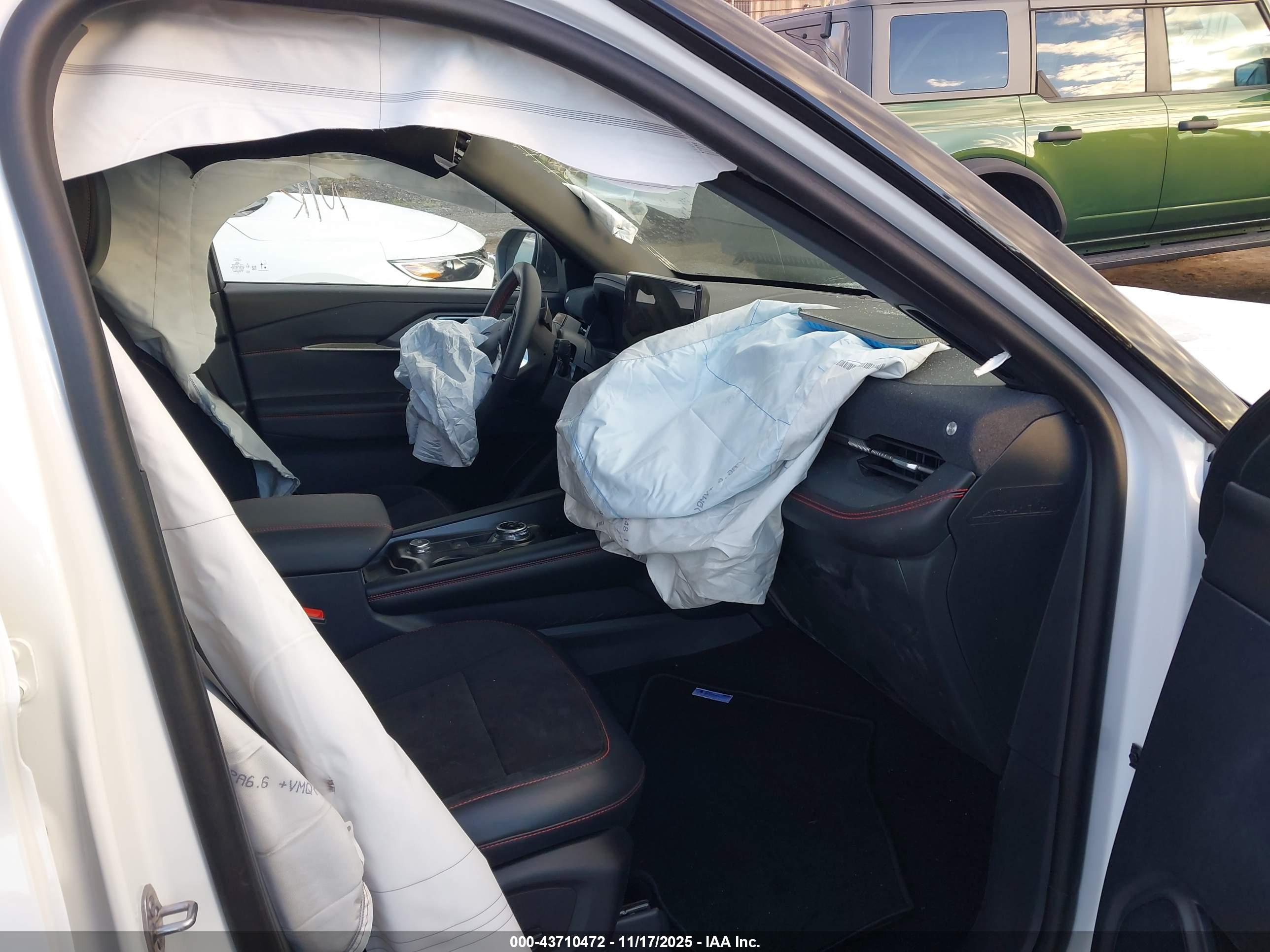 FORD EXPLORER image 5