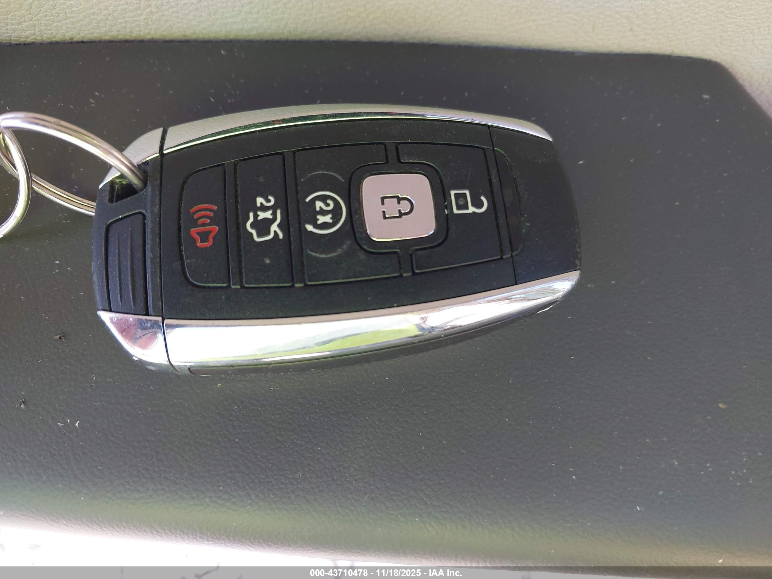 LINCOLN MKX image 11