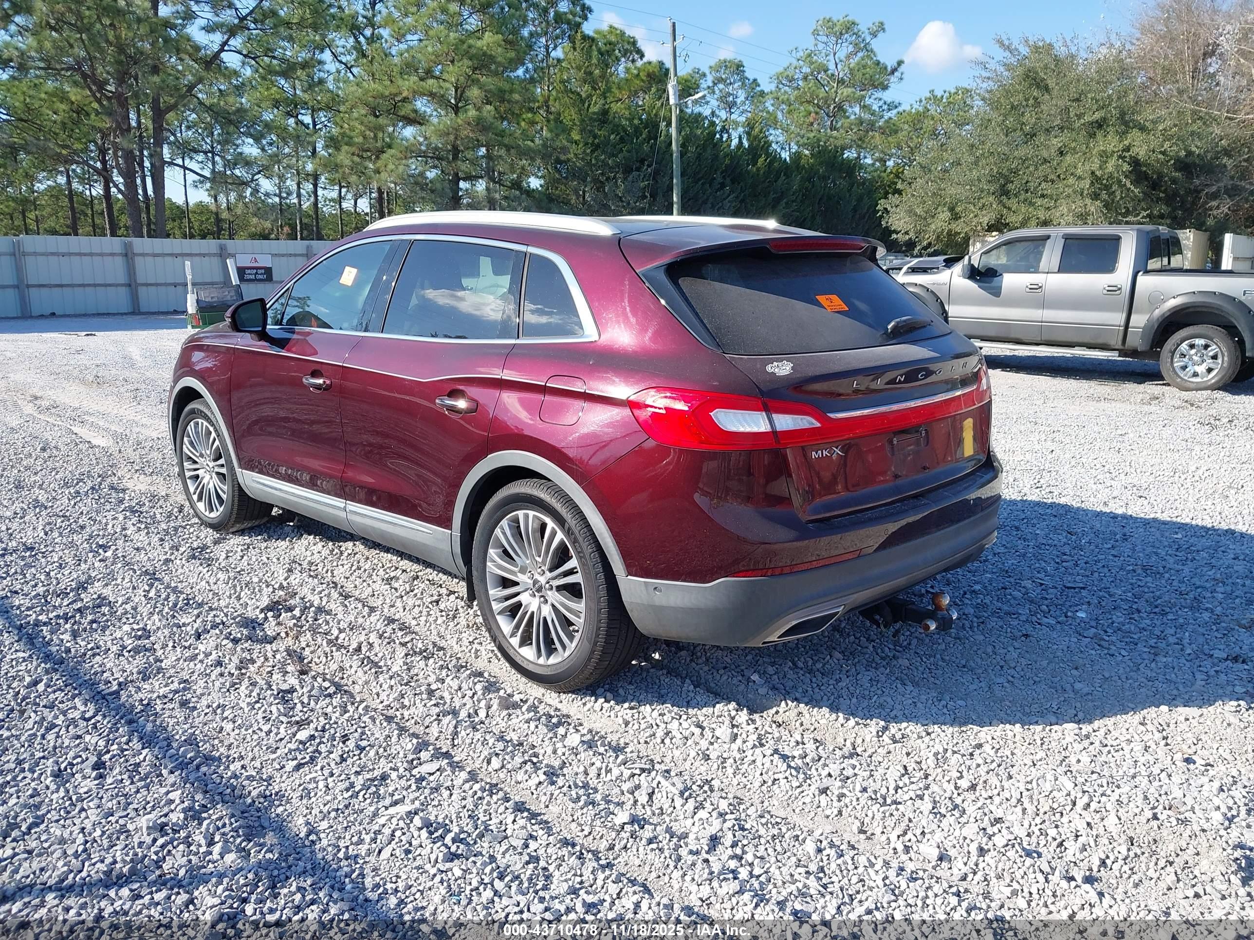 LINCOLN MKX image 3