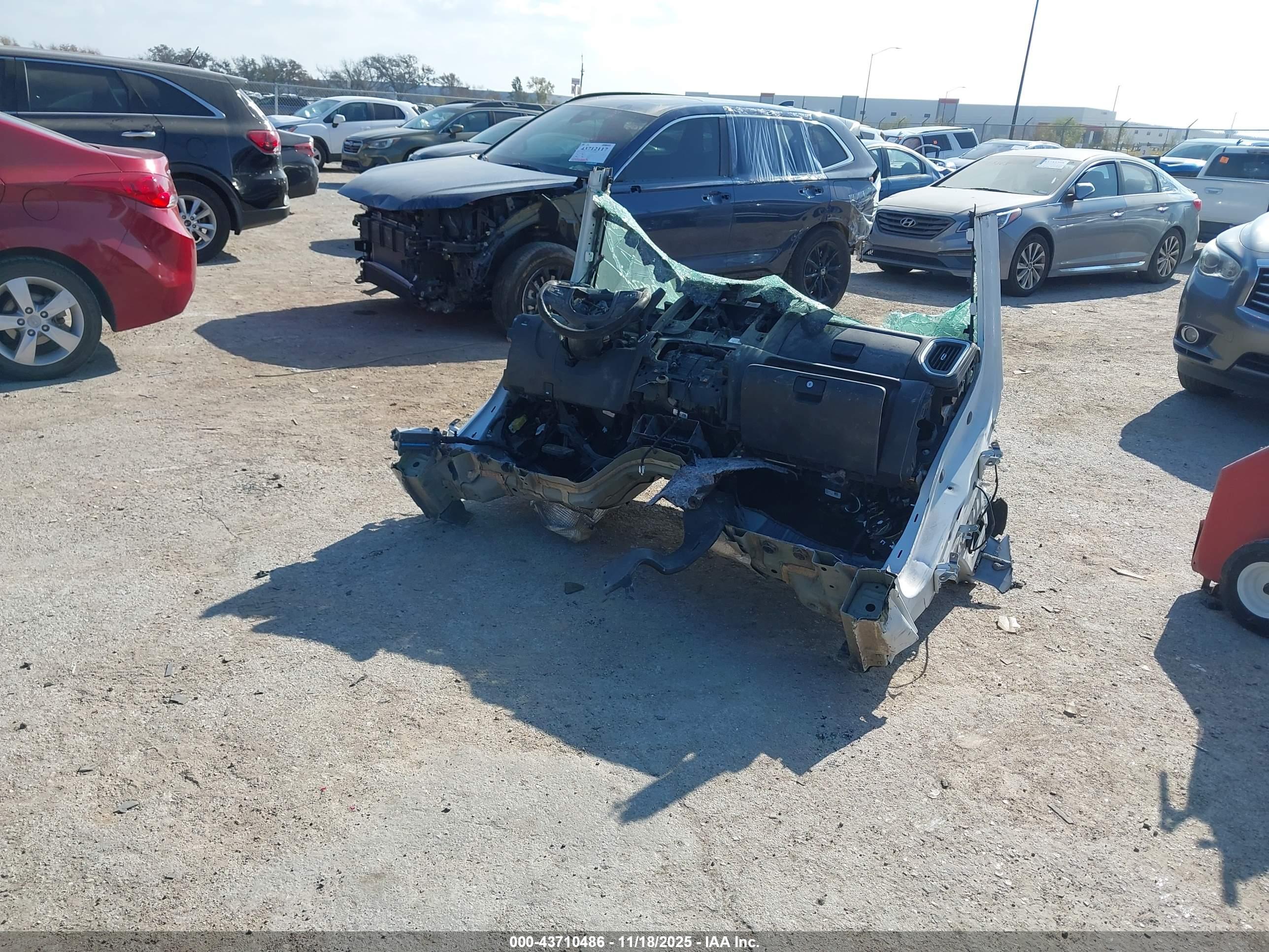 GMC SIERRA image 4