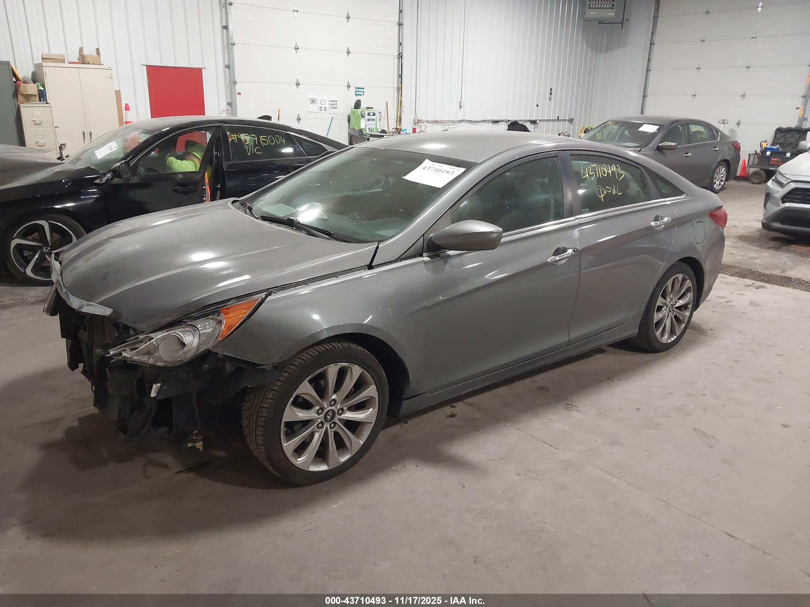 HYUNDAI SONATA image 2