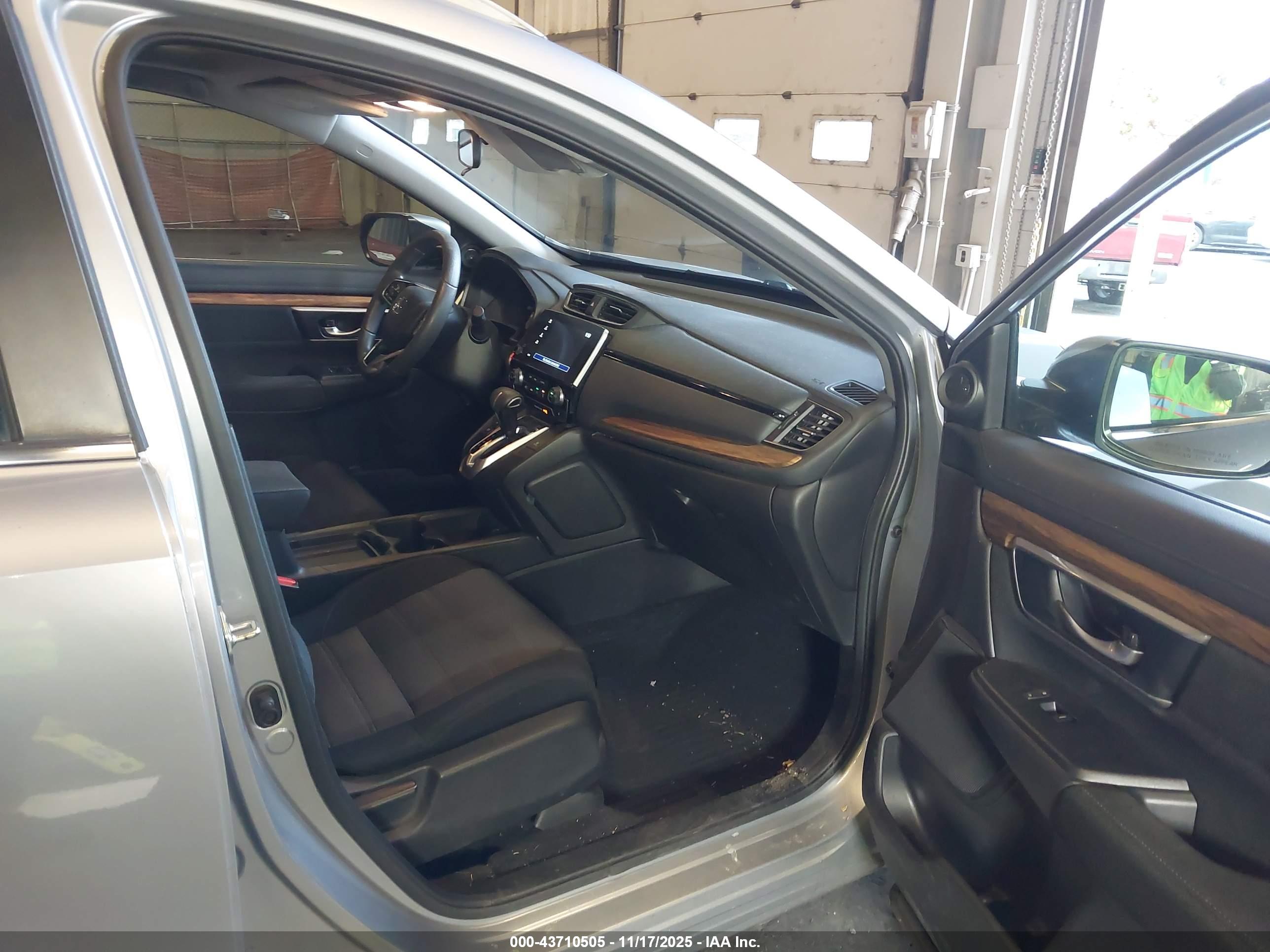 HONDA CR-V image 5