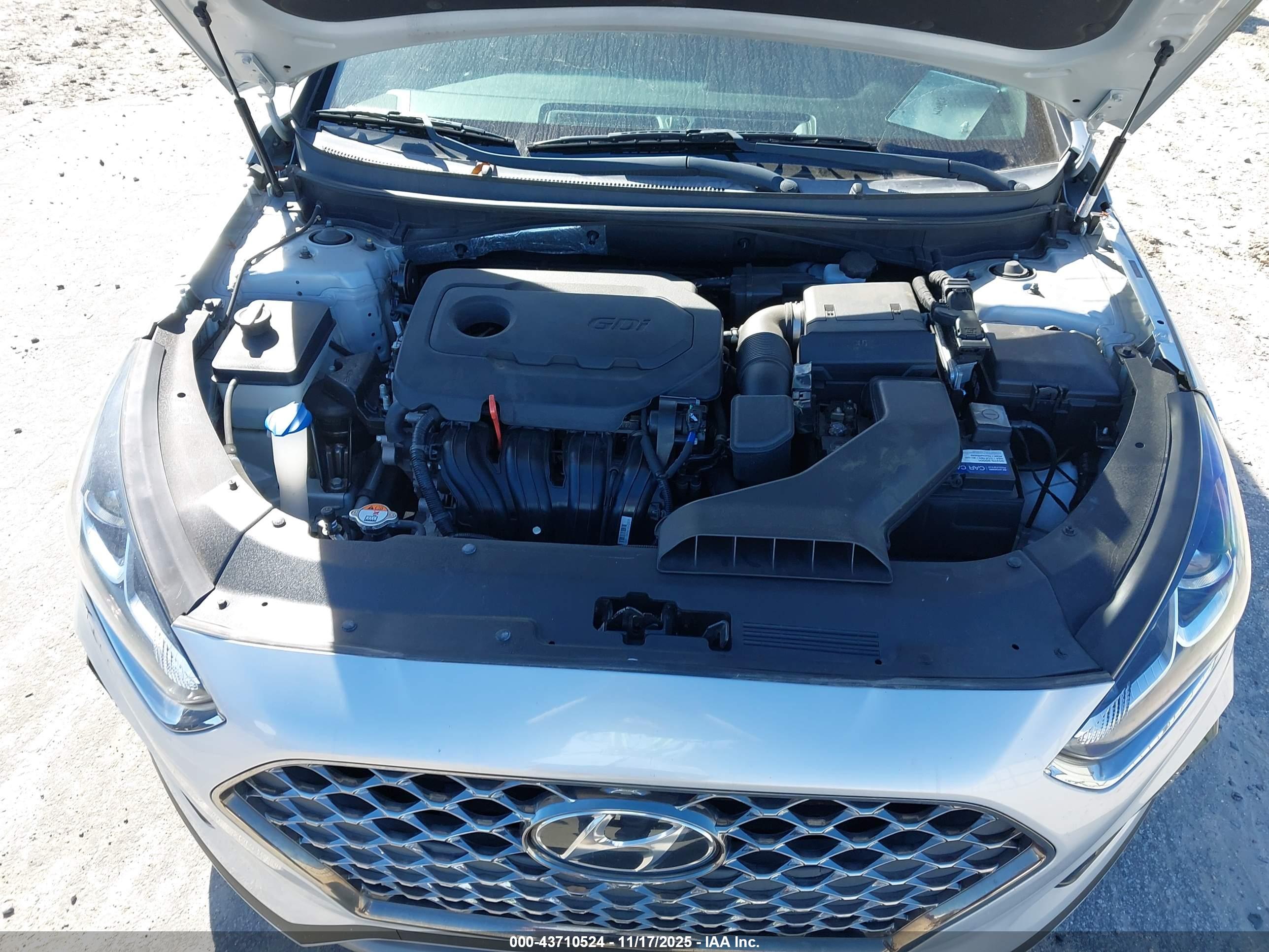 HYUNDAI SONATA image 10