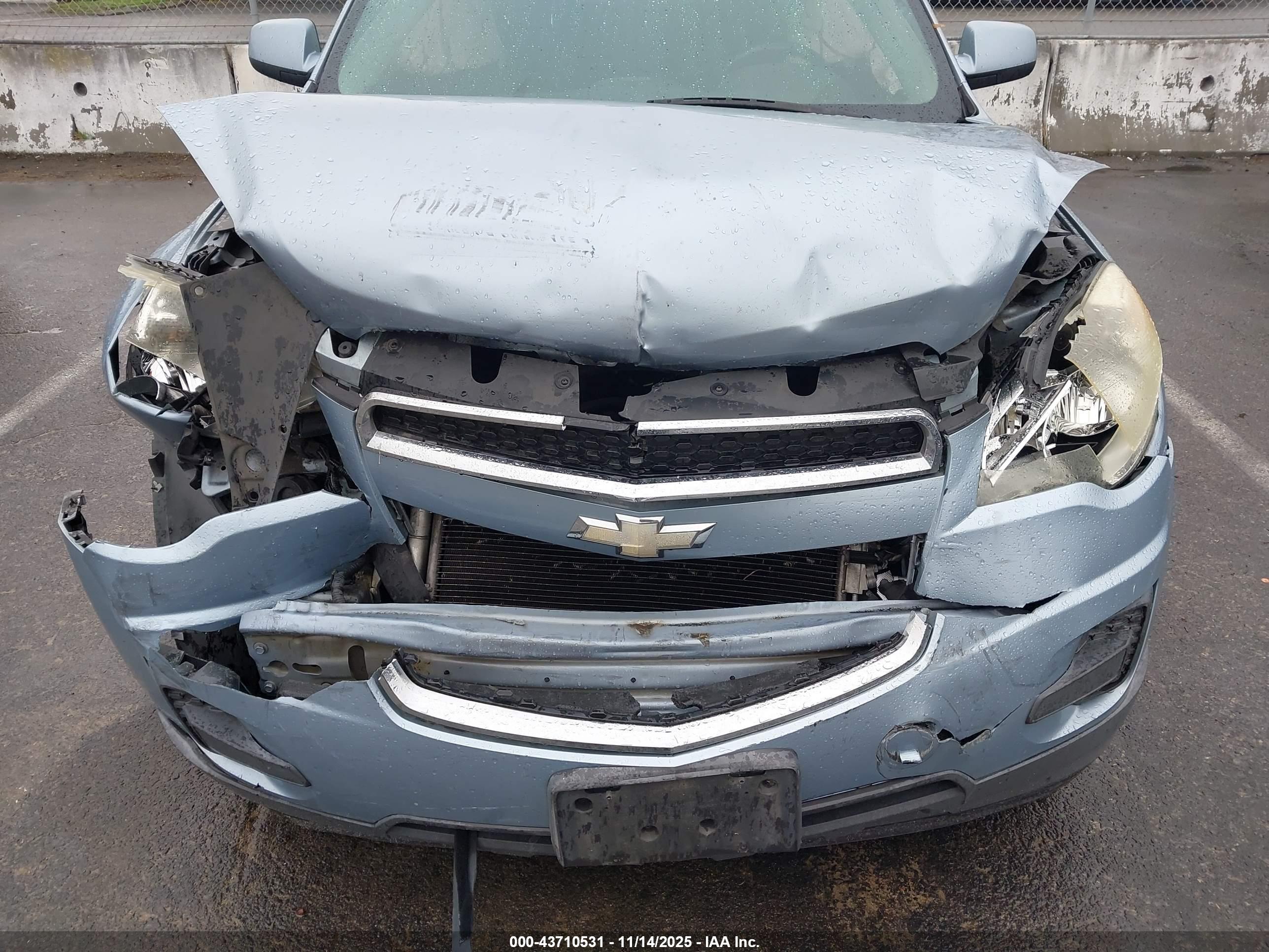 CHEVROLET EQUINOX image 6