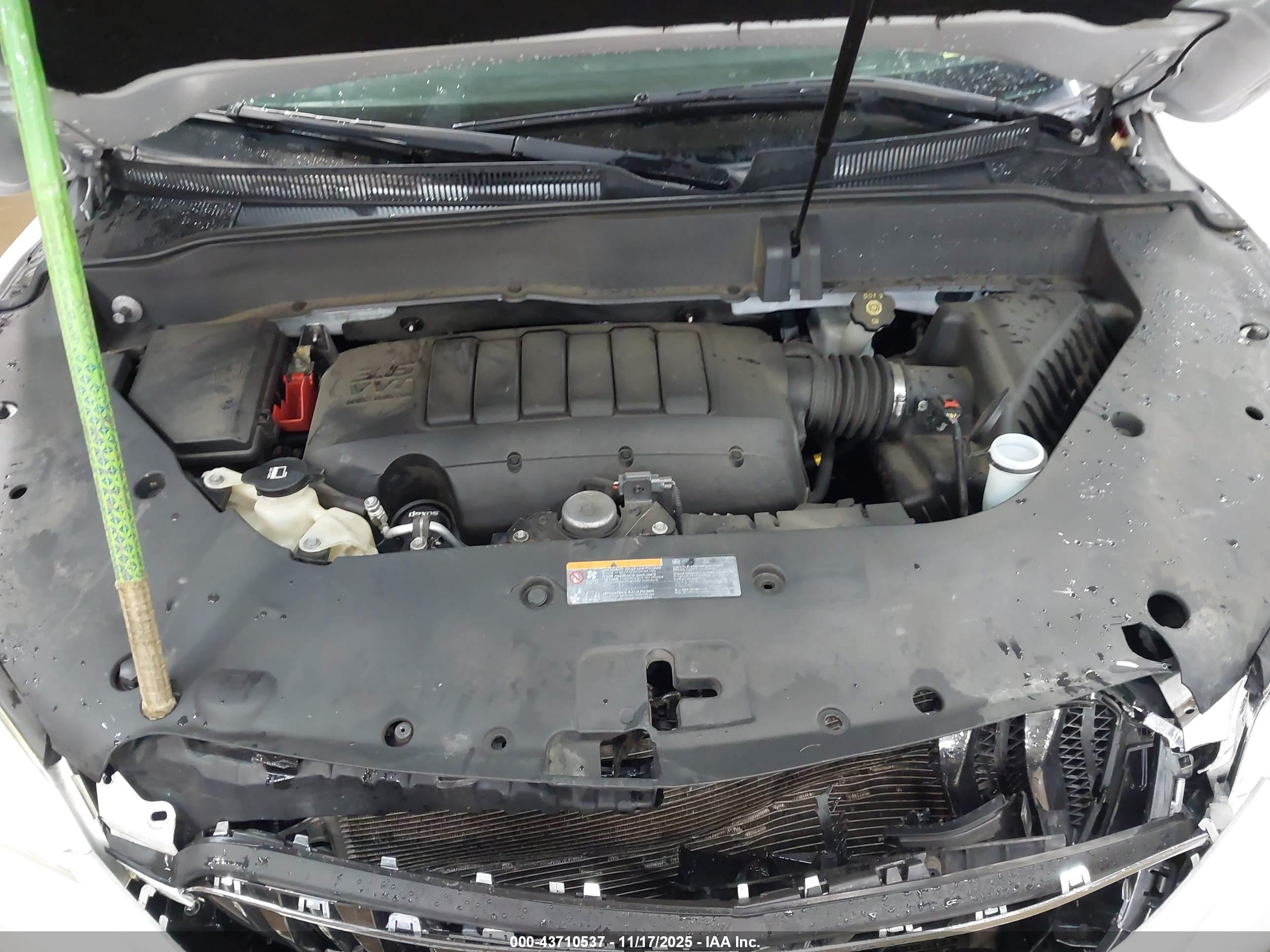 BUICK ENCLAVE image 10