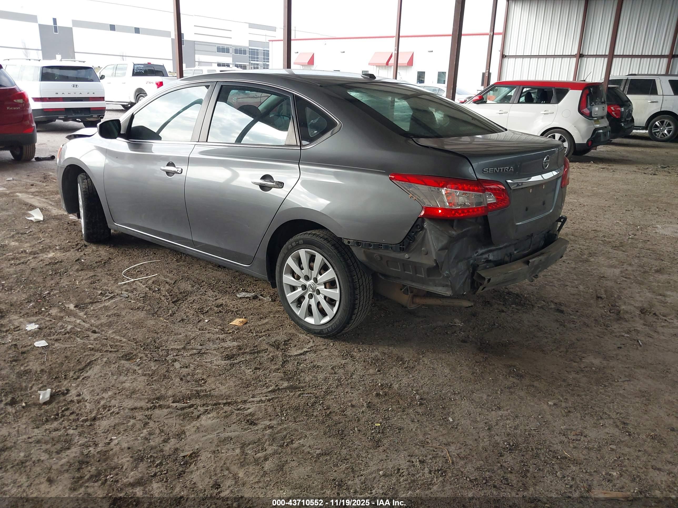 NISSAN SENTRA image 3